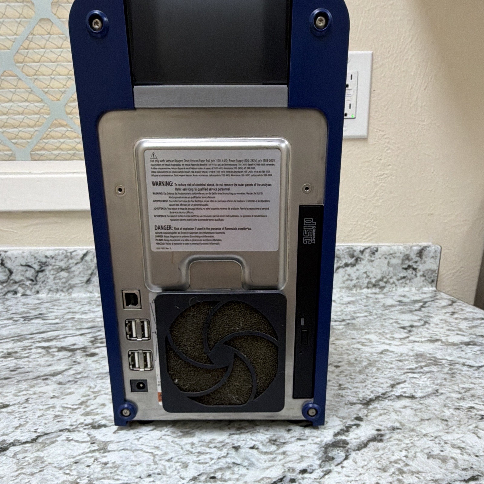Abaxis VetScan VS2 Veterinary Chemistry Analyzer 1200-1000 w/ AC Adapter