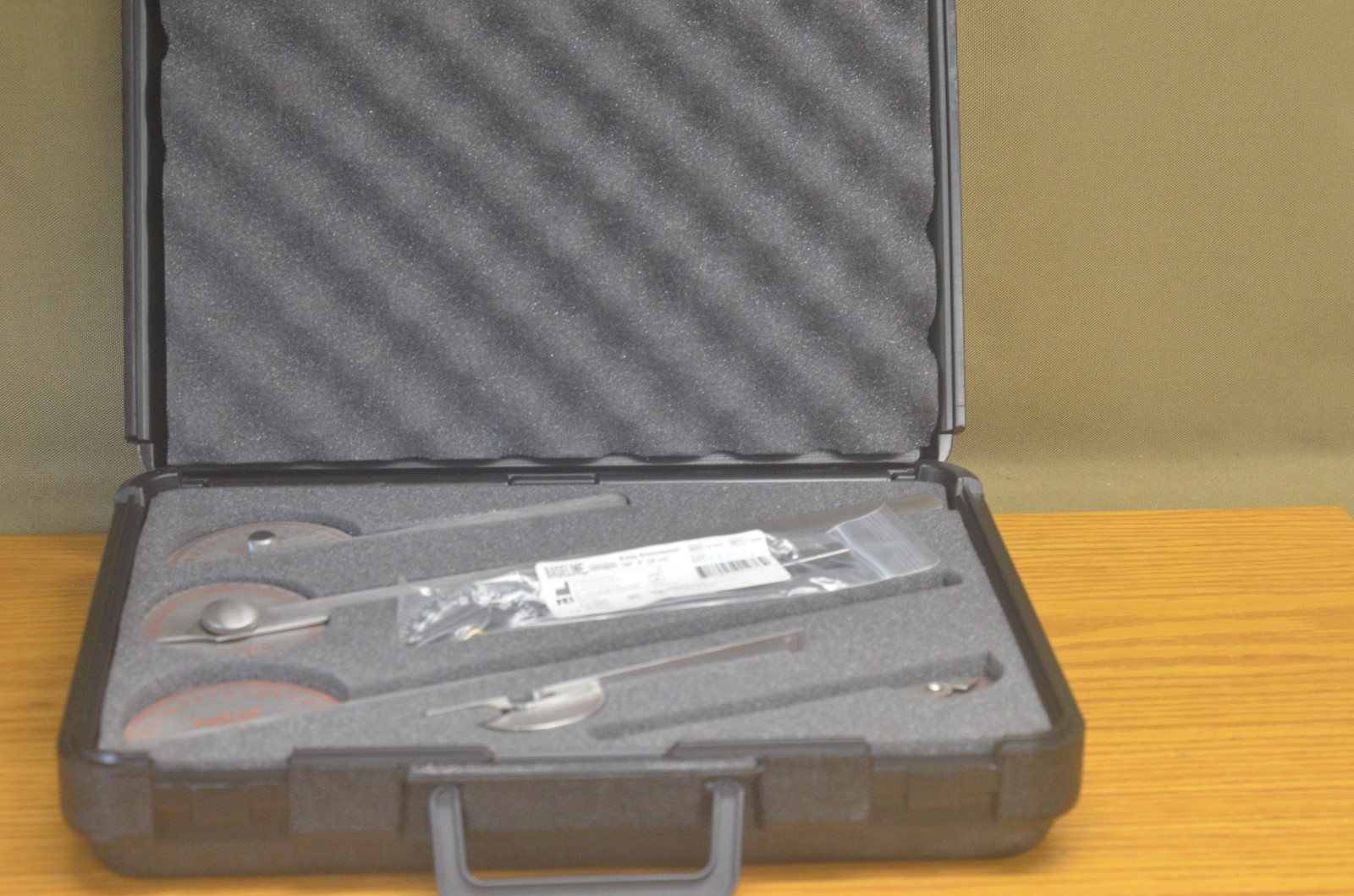 Baseline 6-Piece Goniometer Stainless Steel Set (GAR-B)