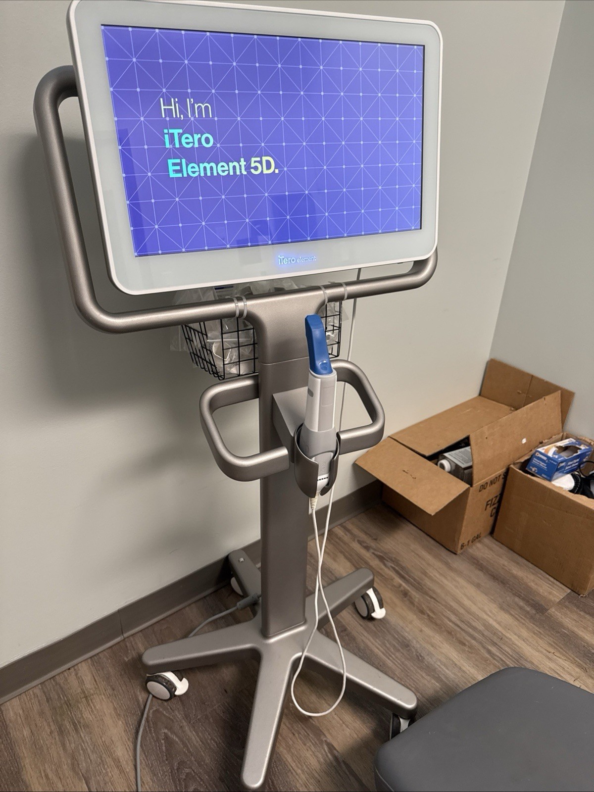 iTero element 5D Intraoral Scanner with Exocad Design Software & NIRI Imaging