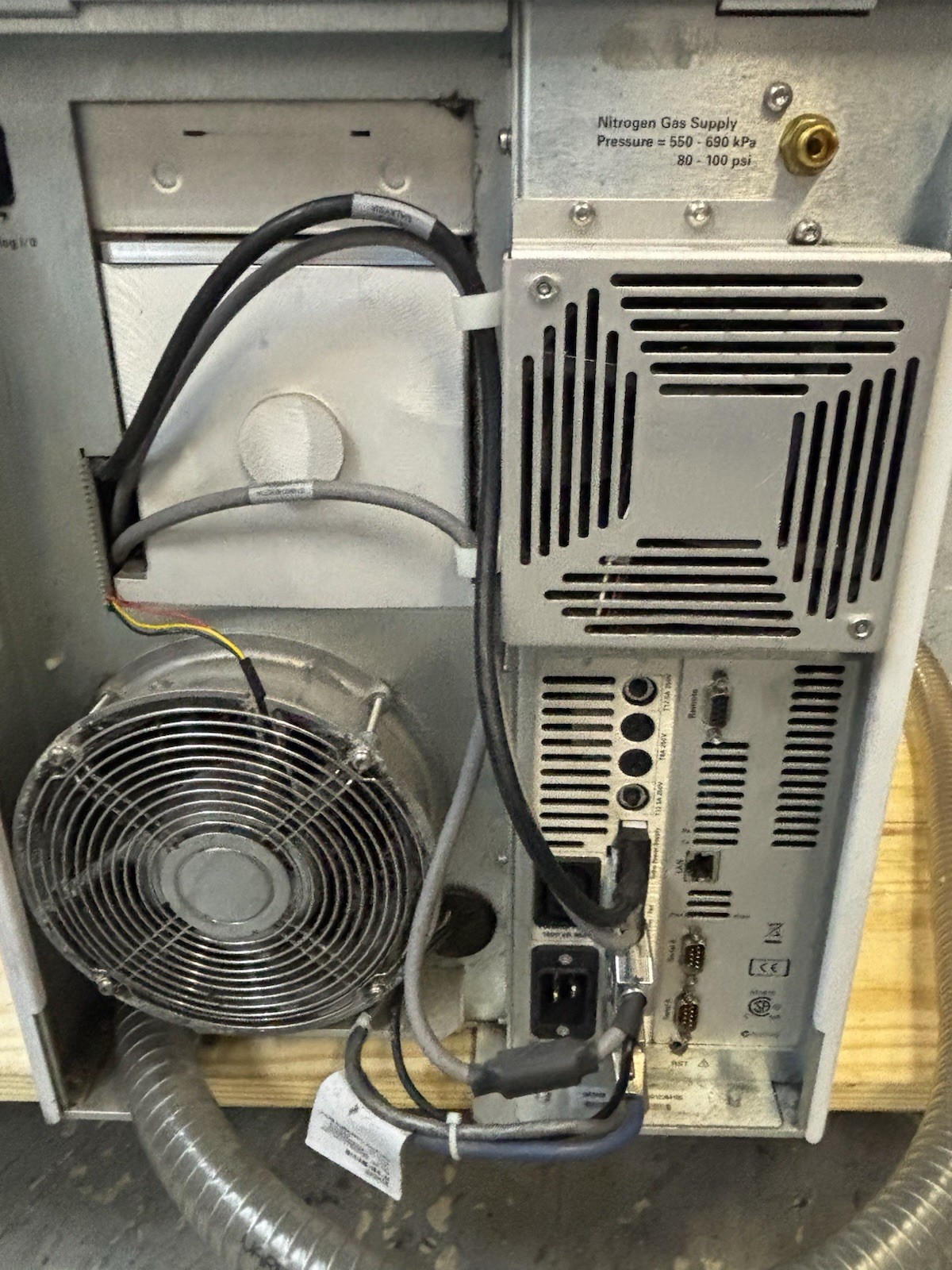 Agilent 6120B Single Quadrupole LC/MS System with tuning report