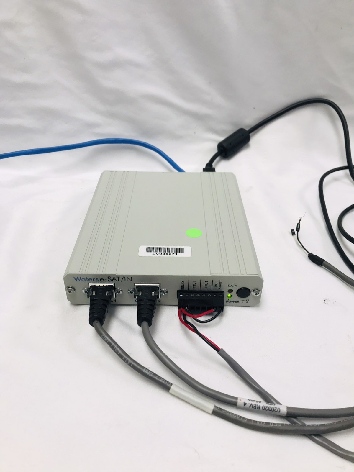 Waters eSAT/In Analog to Digital Interface Box with cables & Power Adapter