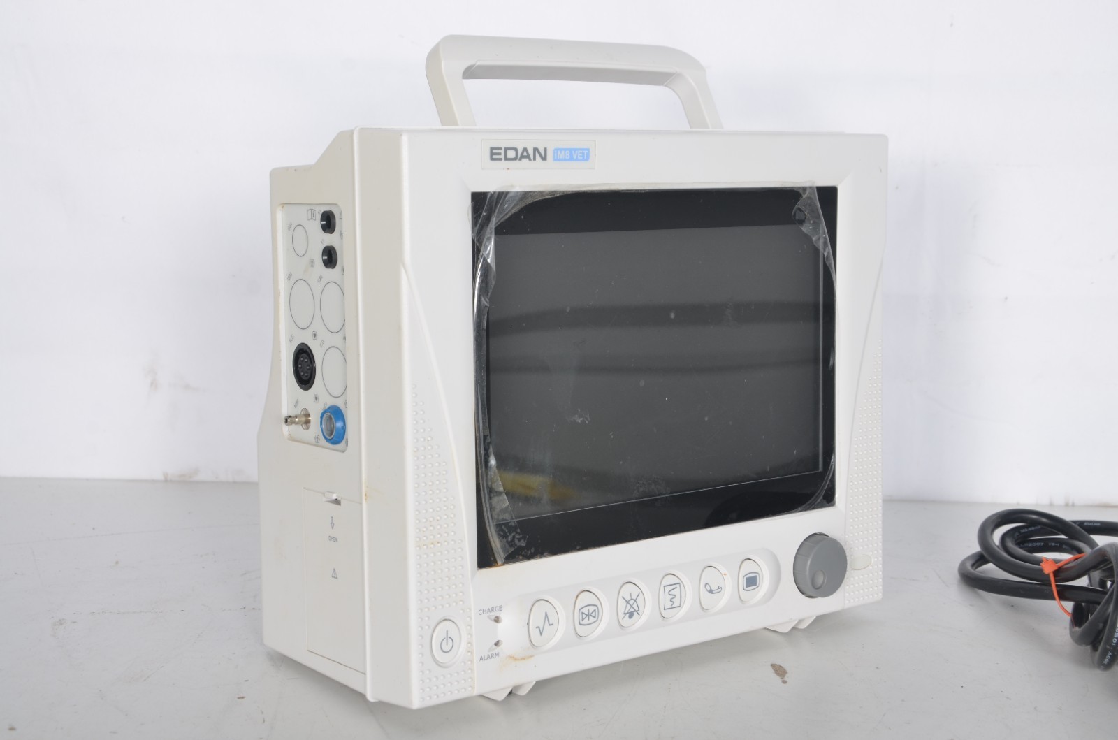 Edan iM8 VET Veterinary Pet Animal Patient Monitor With Attachments Tested Works
