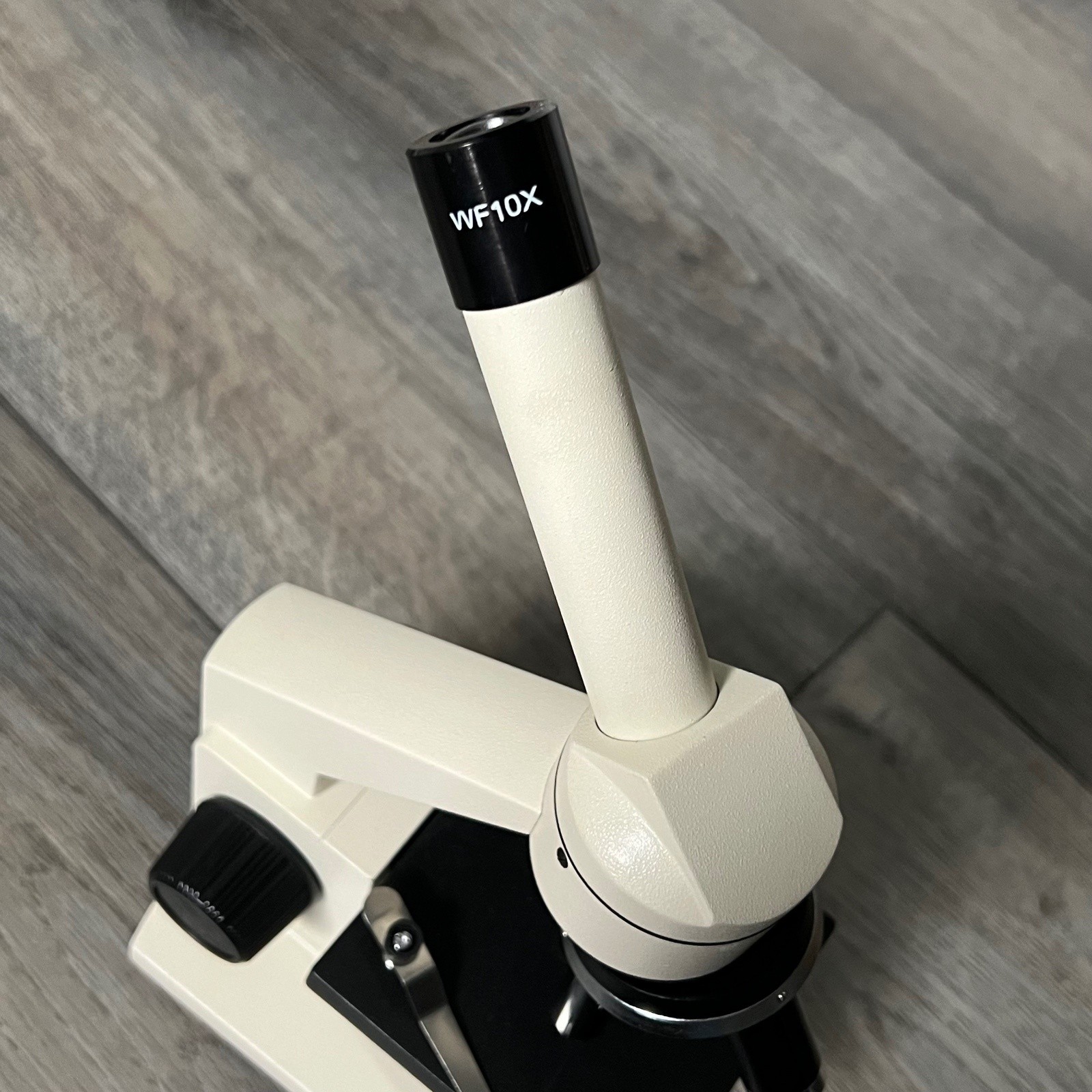 Meade Infinity Model 150 Monocular Compound Microscope 40x, 100x, 400x