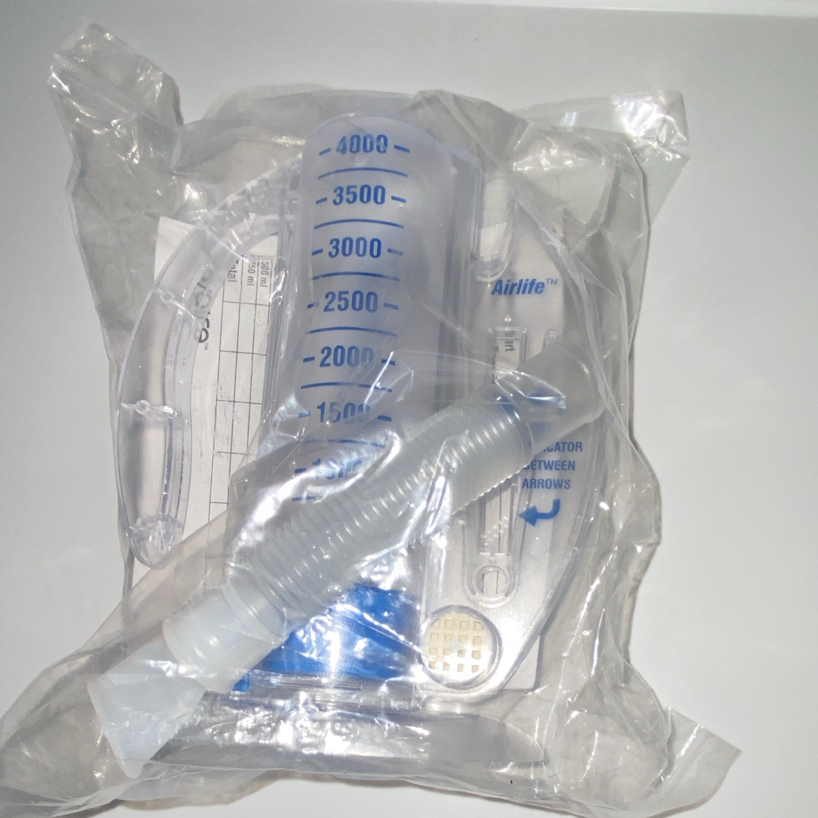 AirLife 001901A Volumetric Handheld Incentive Spirometer 4000 mL One-Way
