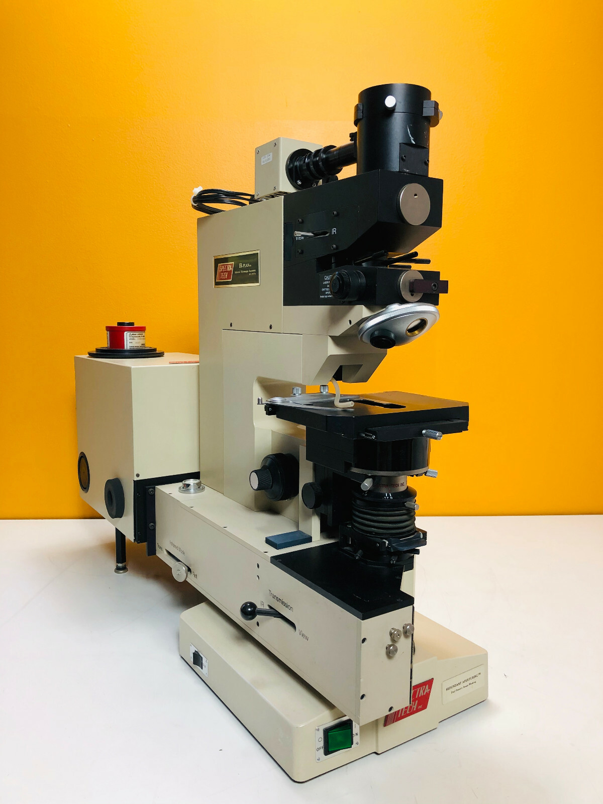 Spectra-Tech IR-PLAN + Infrared Detector Infrared Microscope. *** Parts / Repair