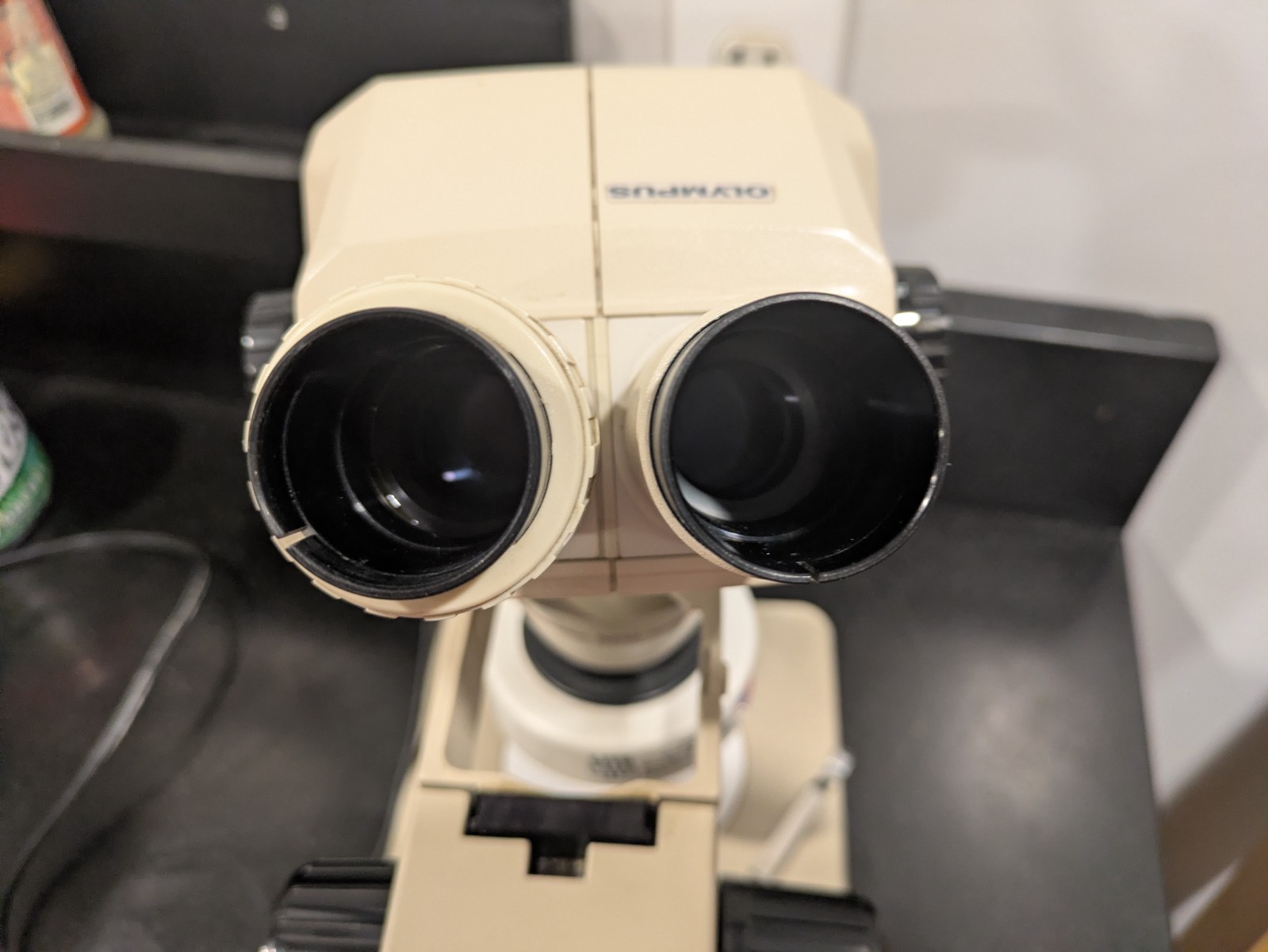 Olympus SZ40 Stereo Microscope System with Stand, Stocker & Yale Lite Mite, Nice