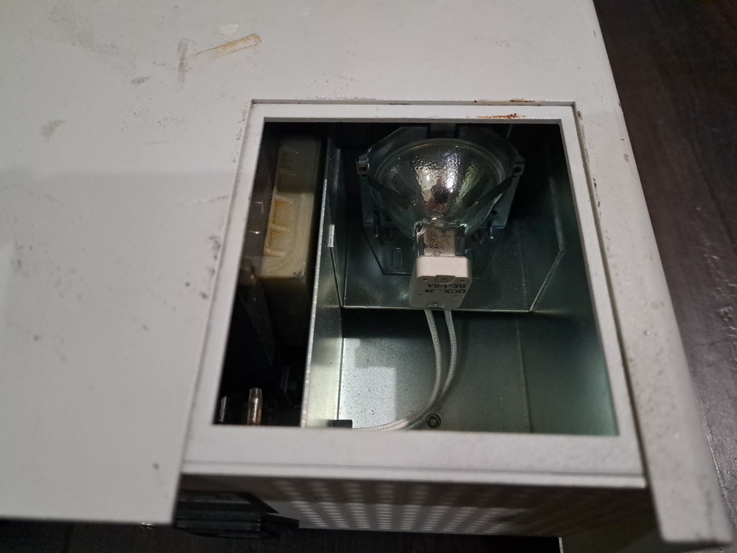 Schölly – Flexilux 150 H Universal – Halogen Cold Light Source
