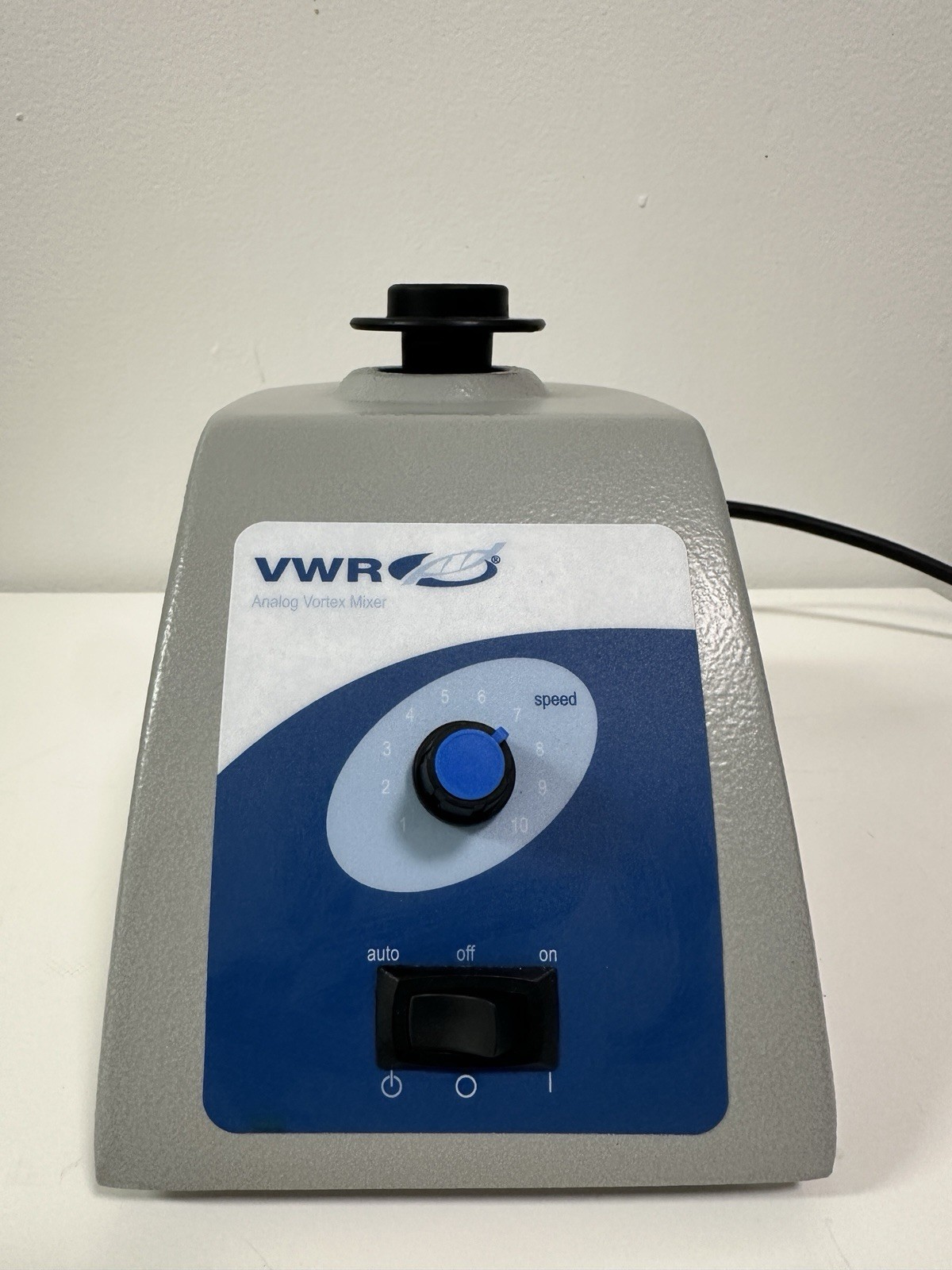 VWR Analog Vortex Mixer Variable Speed/30 Day Warranty