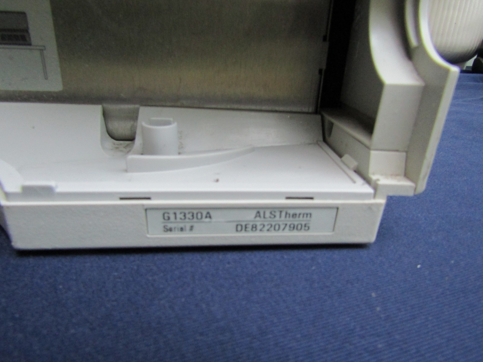 Agilent 1100 Series HPLC G1330B FC/ALS Therm Autosampler Chiller / Thermostat