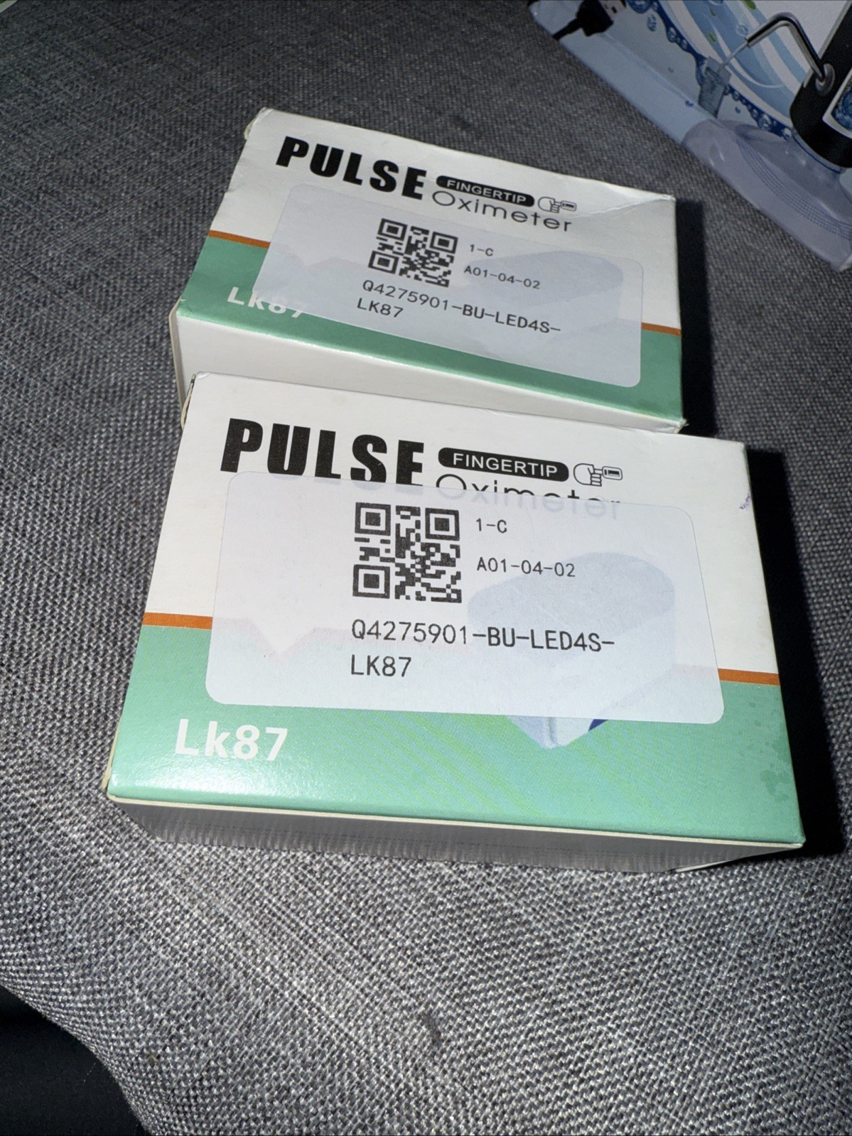 (2) Pack Fingertip lk87 Pulse Oximeter