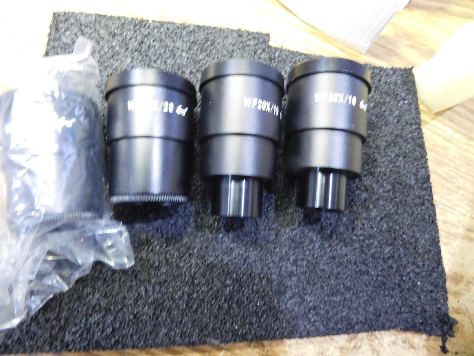 Unbranded Microscope Kit with Eyepieces, Mount, Head & other Accessoreies. NOS