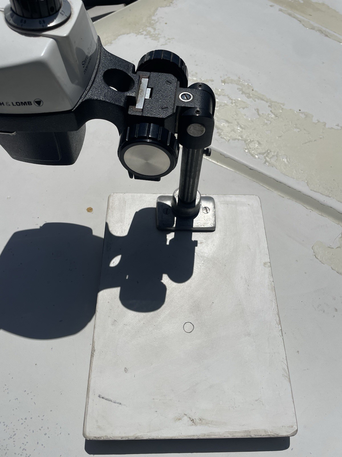 Bausch & Lomb StereoZoom 4 Microscope 0.7x to 3.0x w/ 20x Eyepieces