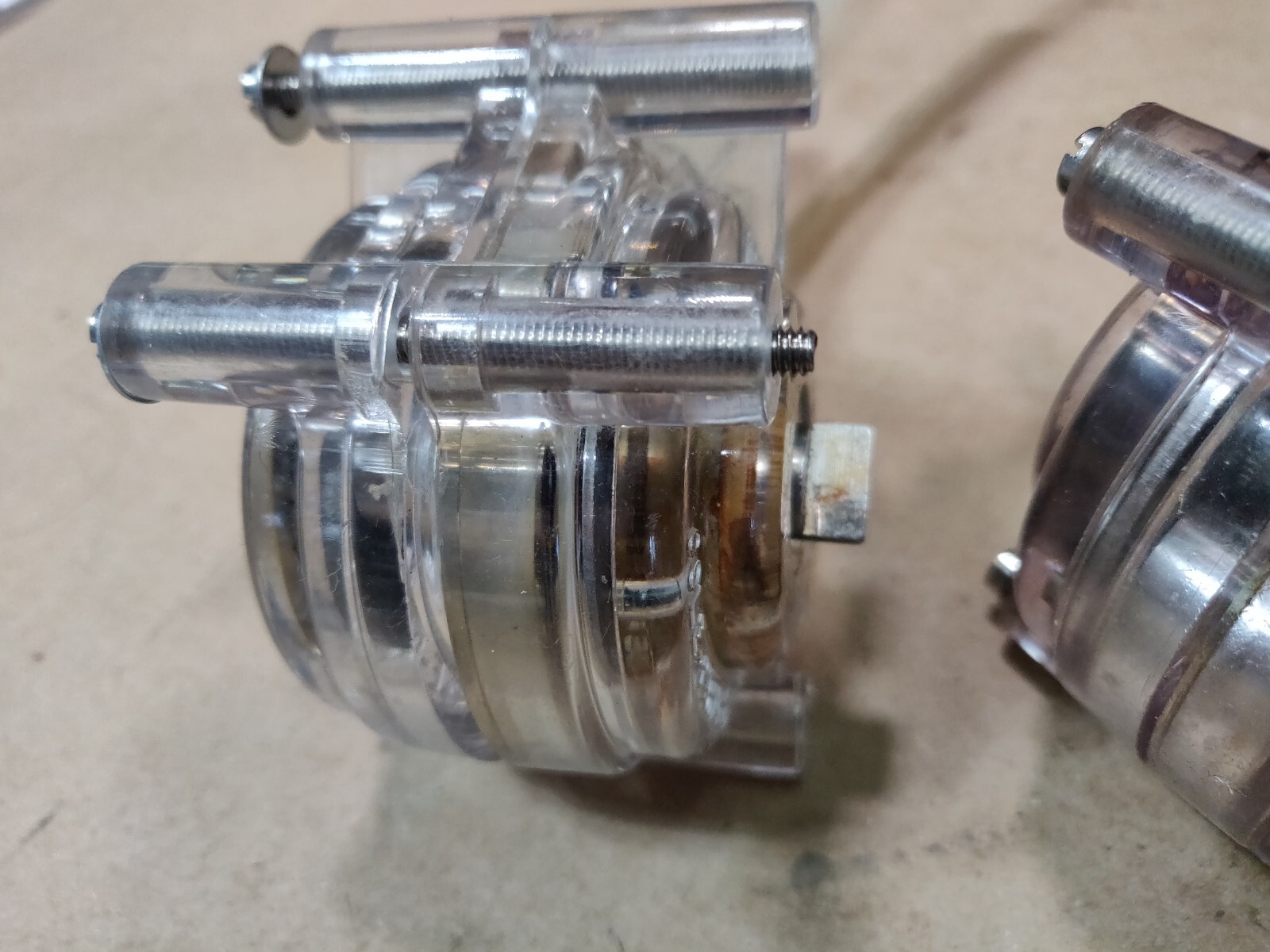 2-QTY, COLE PARMER 7017-21 Master flex Peristaltic PUMP HEAD (t105)