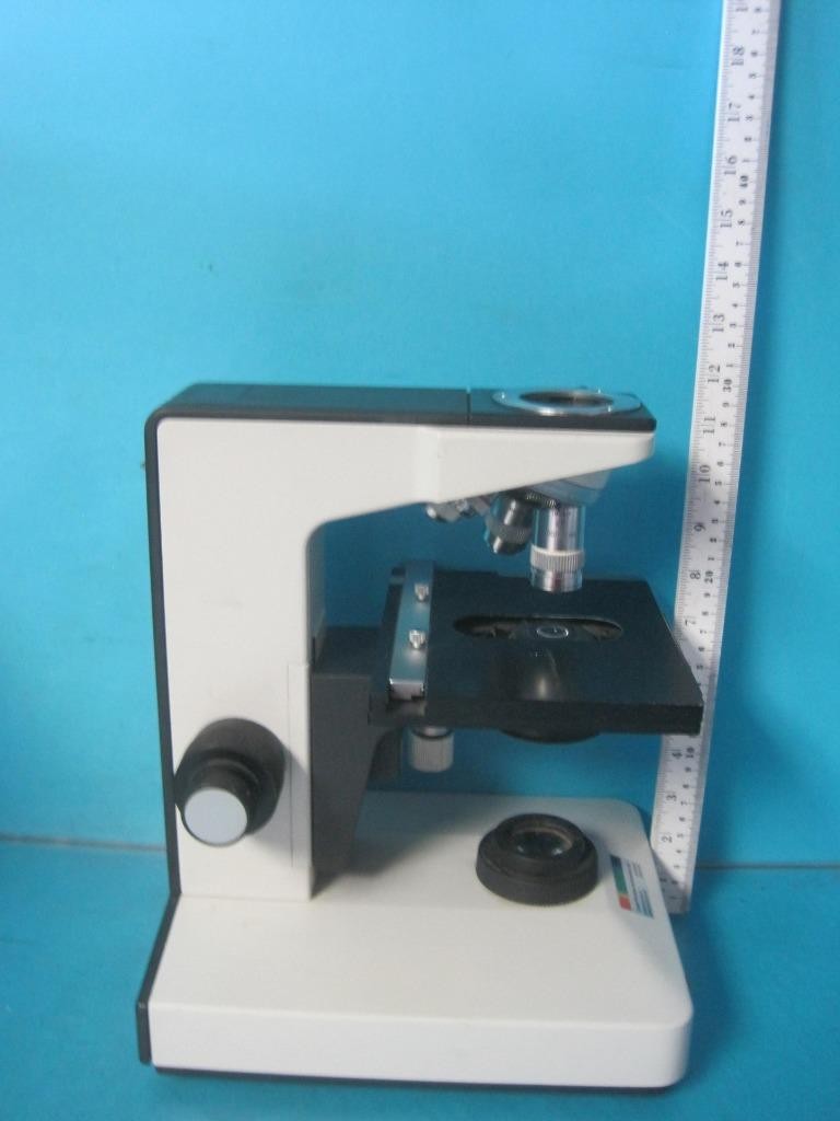 Leitz Laborlux 12W 513547 Microscope 020-435.025 Binocular Head 512661 Objective