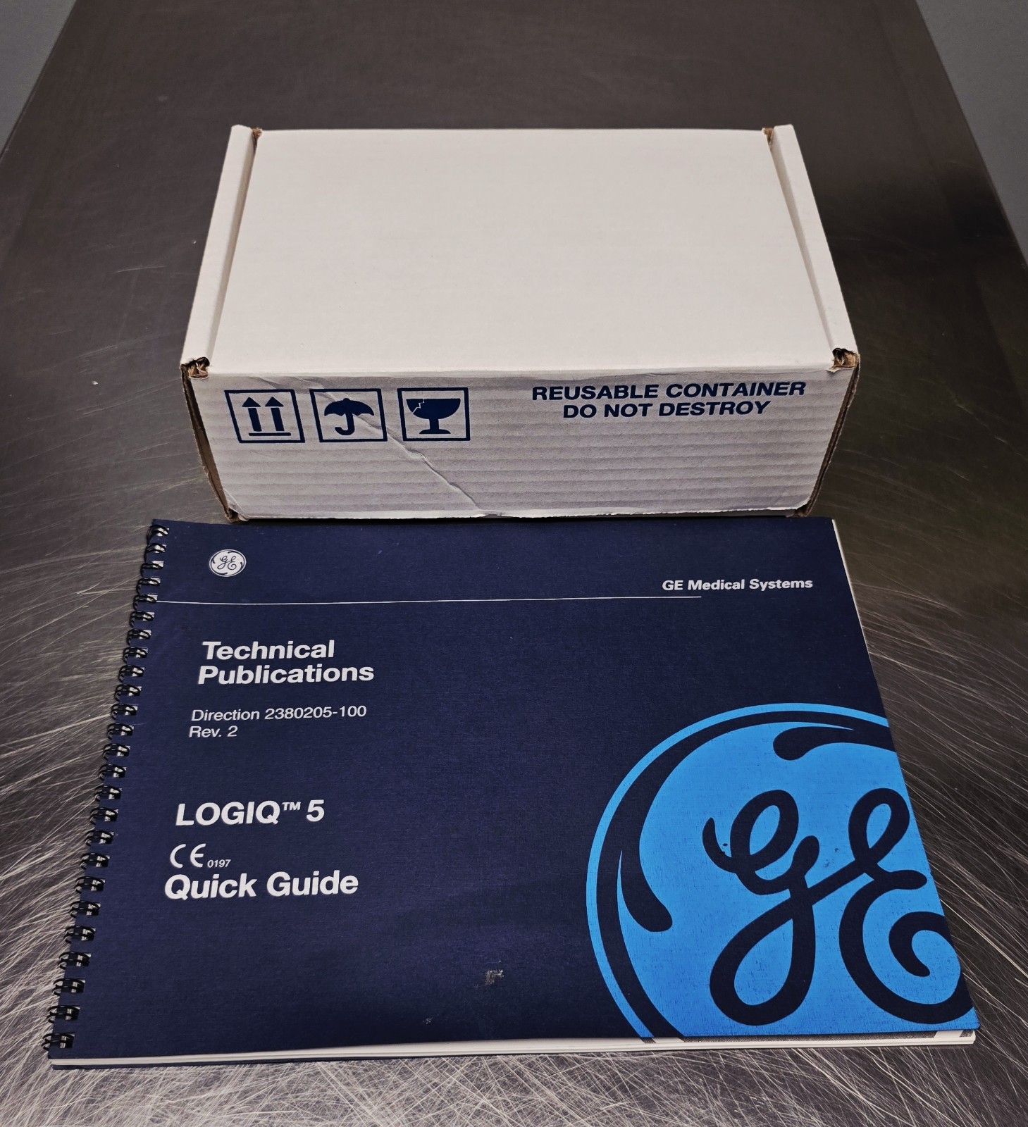 GE Logiq 5 Pro with Probe and Printer Ultrasound System Tested Working