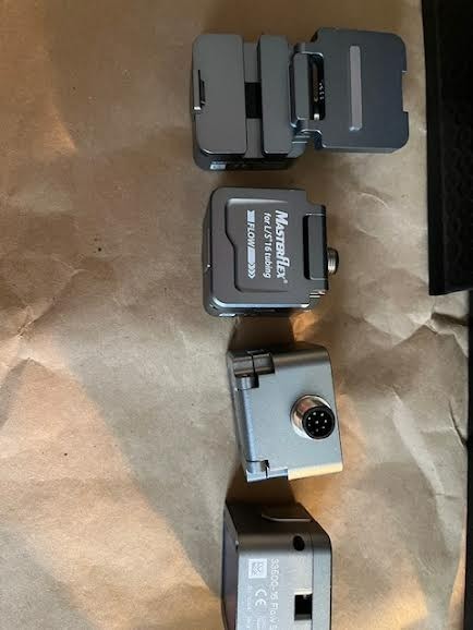 MasterflexUltrasonic Flow Sensor for L/S 16 Tubing 33501-16 lot of 4 pcs 1 price