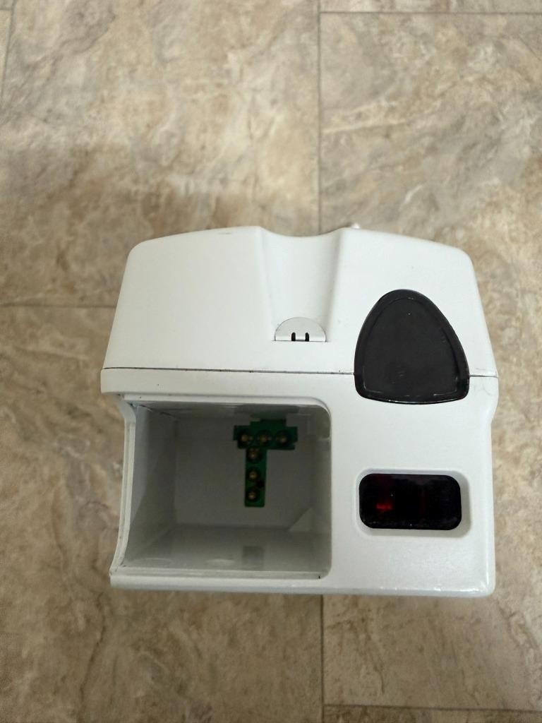 Abbott i-STAT 1 iSTAT1 MN: 300 Handheld Blood Hematology Analyzer System