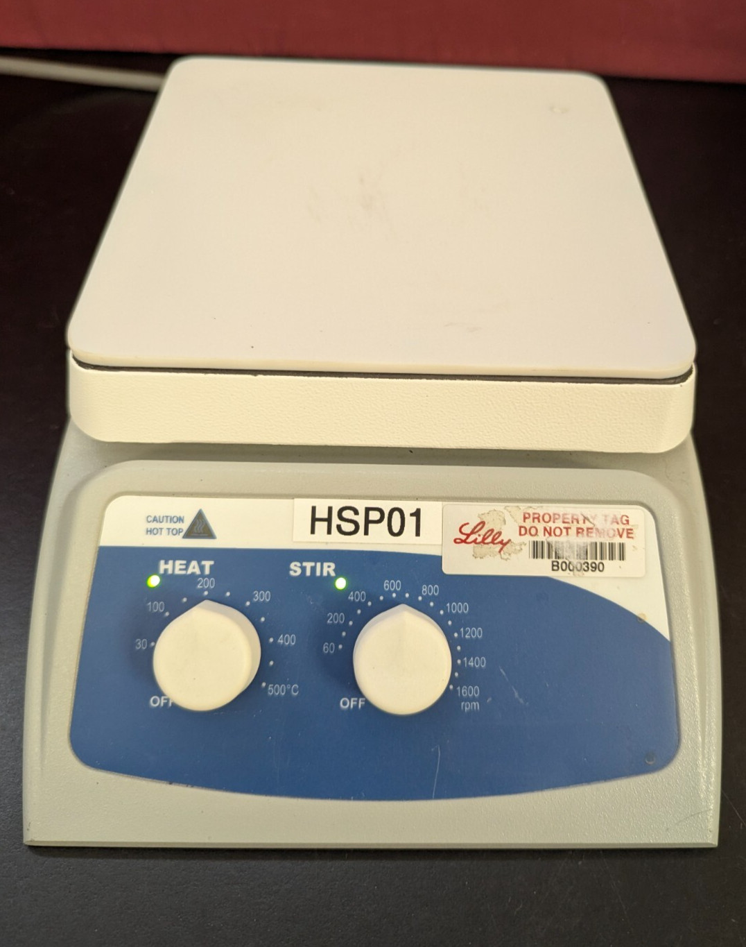 VWR Magnetic Hot Plate Stirrer 12365-382 / 500°C / 1600 RPM / 7X7″ Glass Top