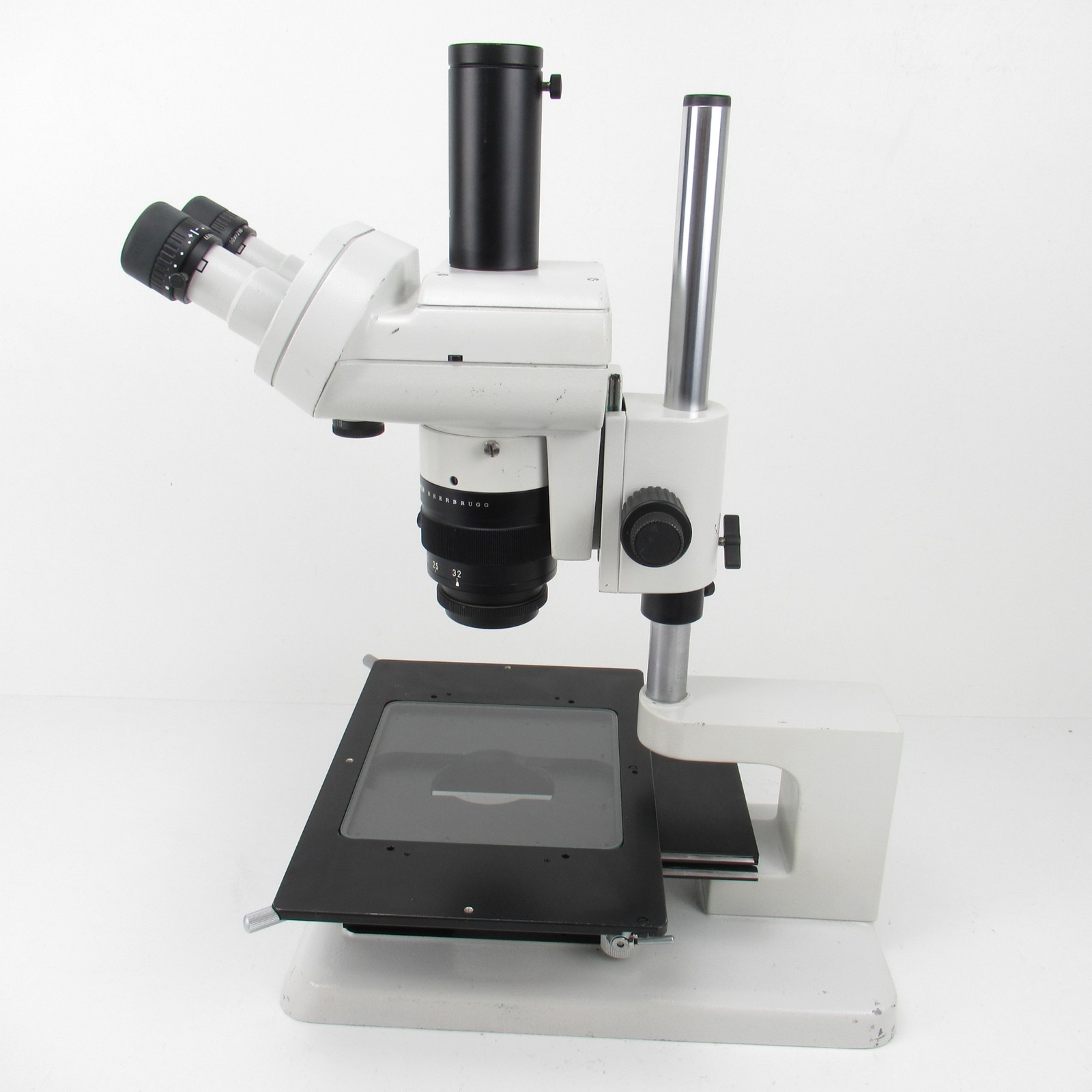 WILD MAKROSCOP M420 1:5 CONTINUOUS ZOOM MICROSCOPE W/ 10X EYEPIECES & LIGHT RING