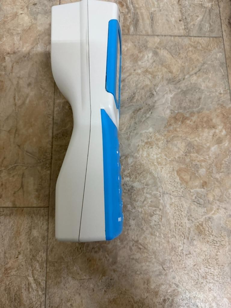 Abbott i-STAT 1 iSTAT1 MN: 300 Handheld Blood Hematology Analyzer System