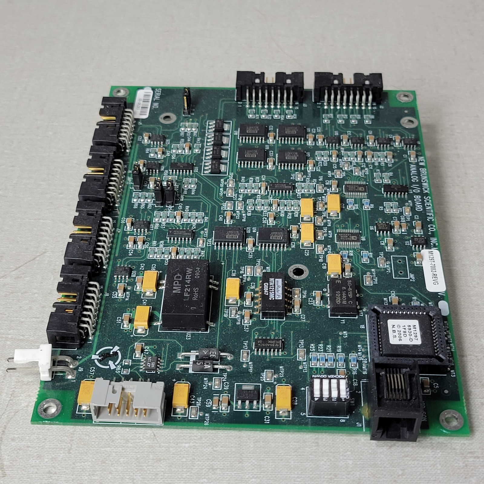 Eppendorf New Brunswick M1297-7002 Rev G Analog I/O Board for CelliGen BLU Biore