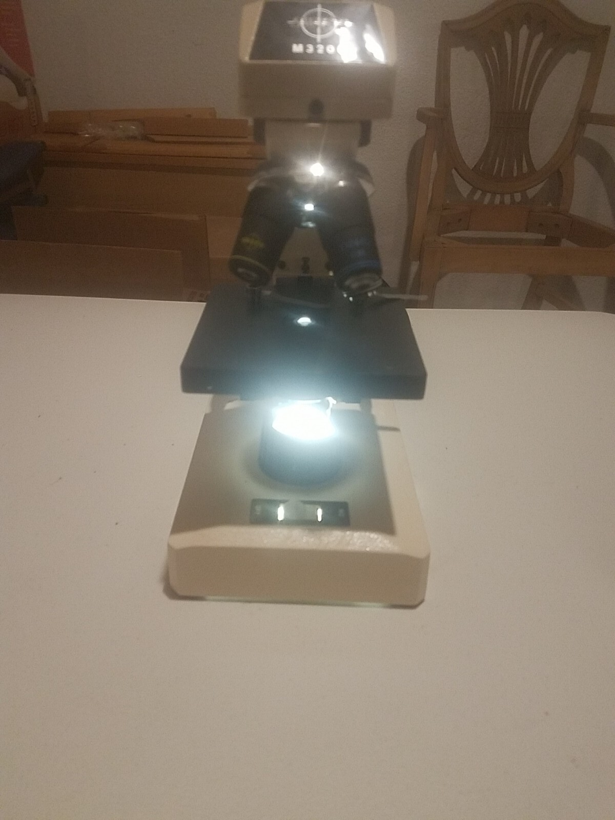 Swift M3200 Microscope Preowned