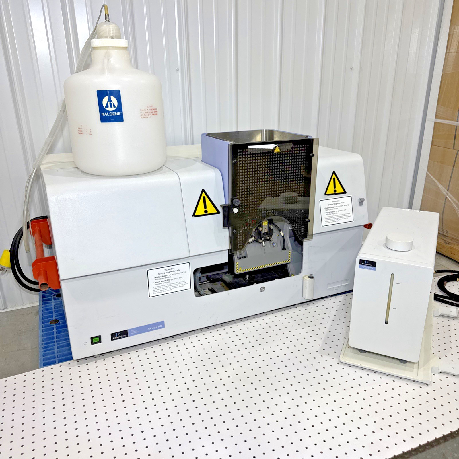 Perkin Elmer AAnalyst 800 Atomic Absorption Spectrometer CoolerB3120081