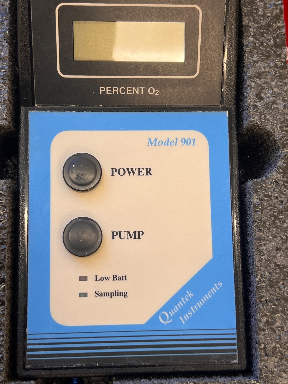 Quantek Instruments Model 901 Headspace Oxygen Analyzer, handheld with Case