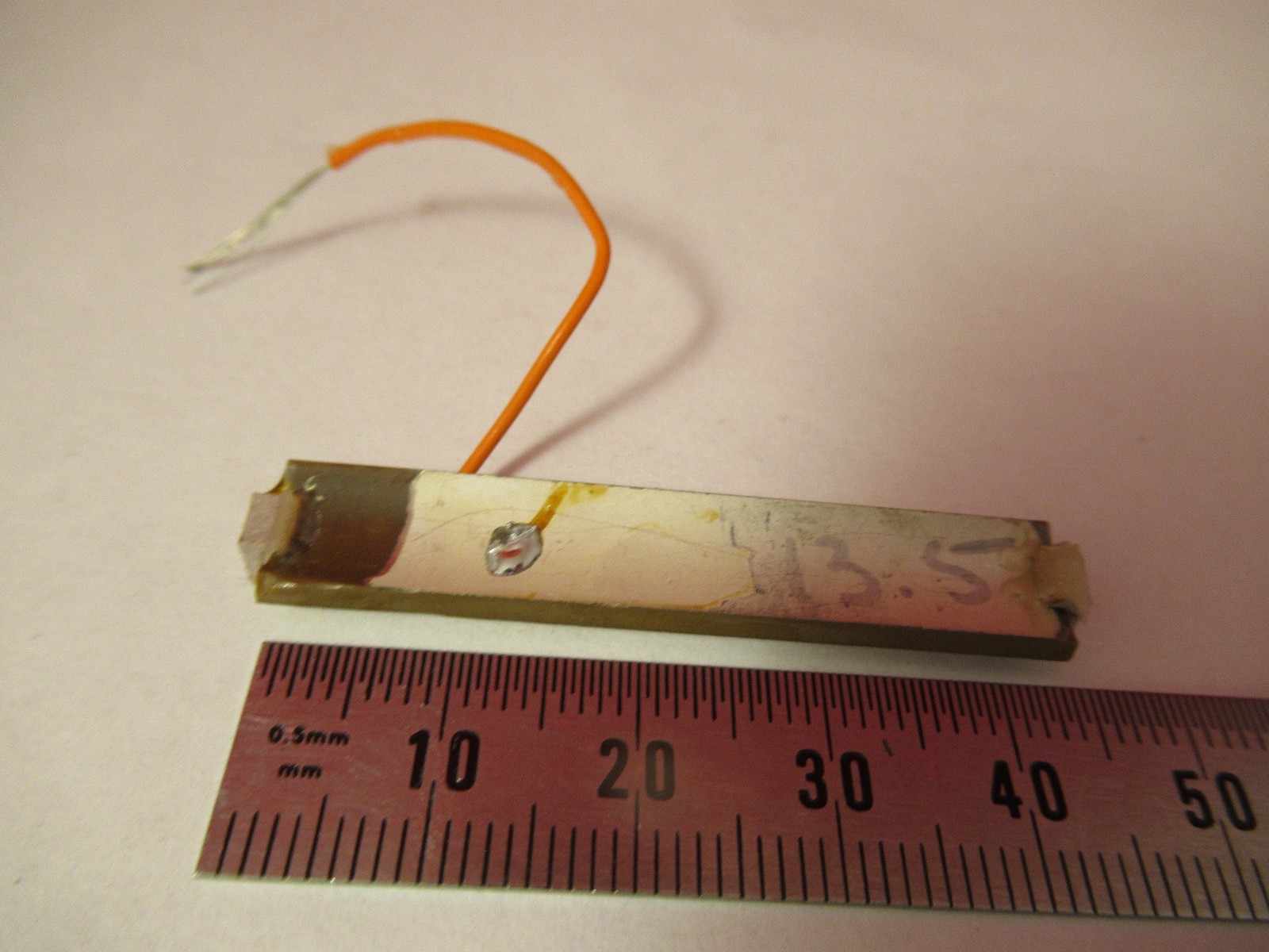 PIEZOELECTRIC ACTUATOR DISPLACEMENT REMOVED WORKING AS PICTURED &FT-2-95