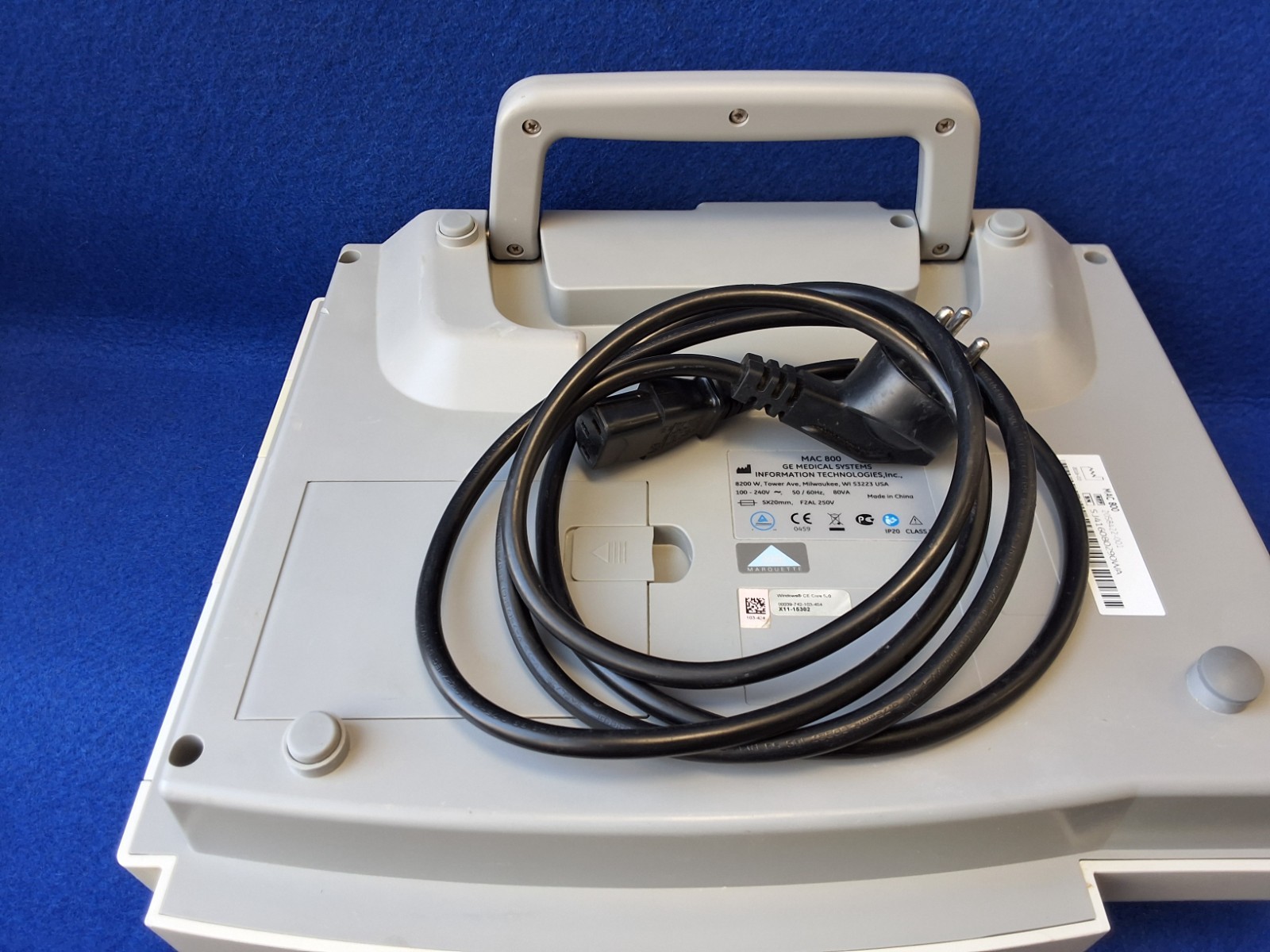 GE MAC 800 Resting ECG System.