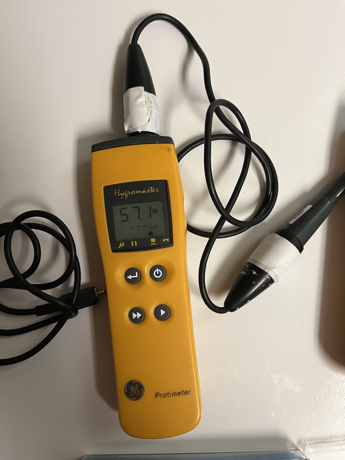 2 HYGROMASTER GE Protimeter Moisture Measurement System Yellow WORKS W/ Case