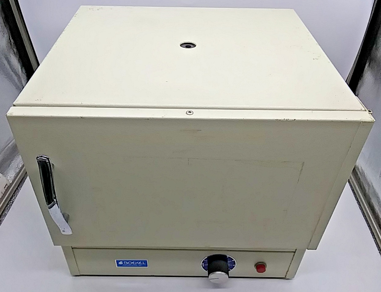 Boekel Scientific Analog Incubator Auto Clave Model# 133700 Powers On ***READ***