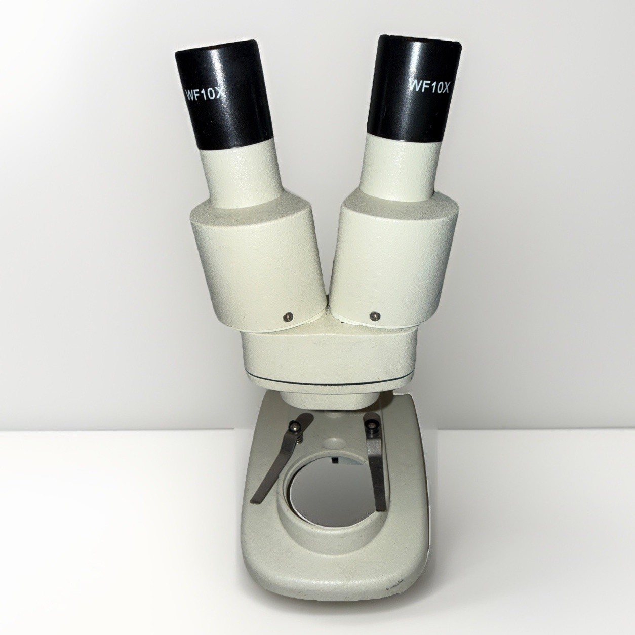Desktop Cordless Binocular Microscope WF10X/20mm Magnification And Light Work