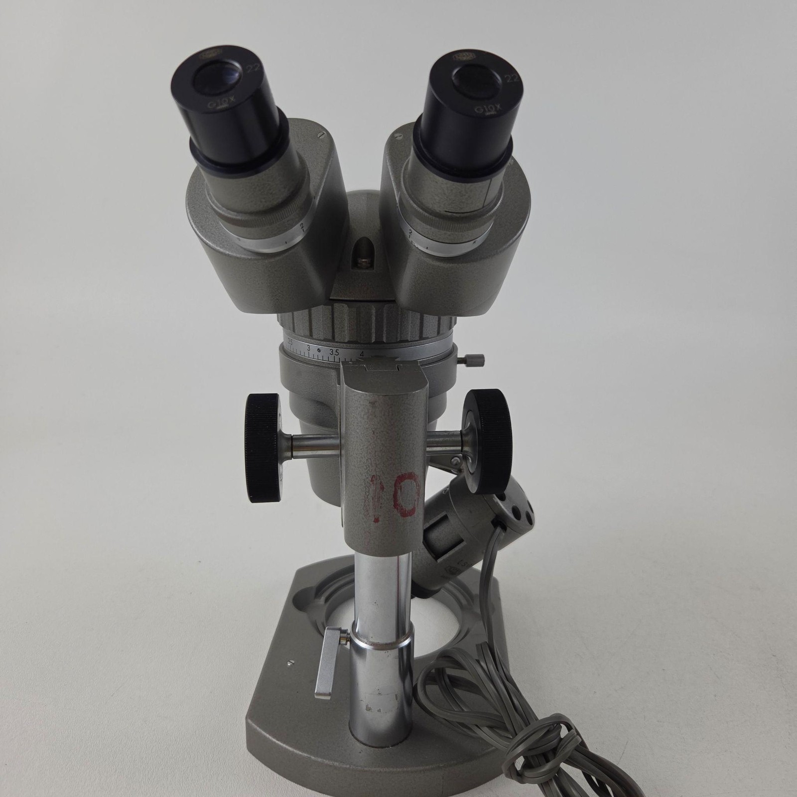 Vintage Olympus Binocular Stereo Microscope G10X LSG Tokyo Japan Gray Used