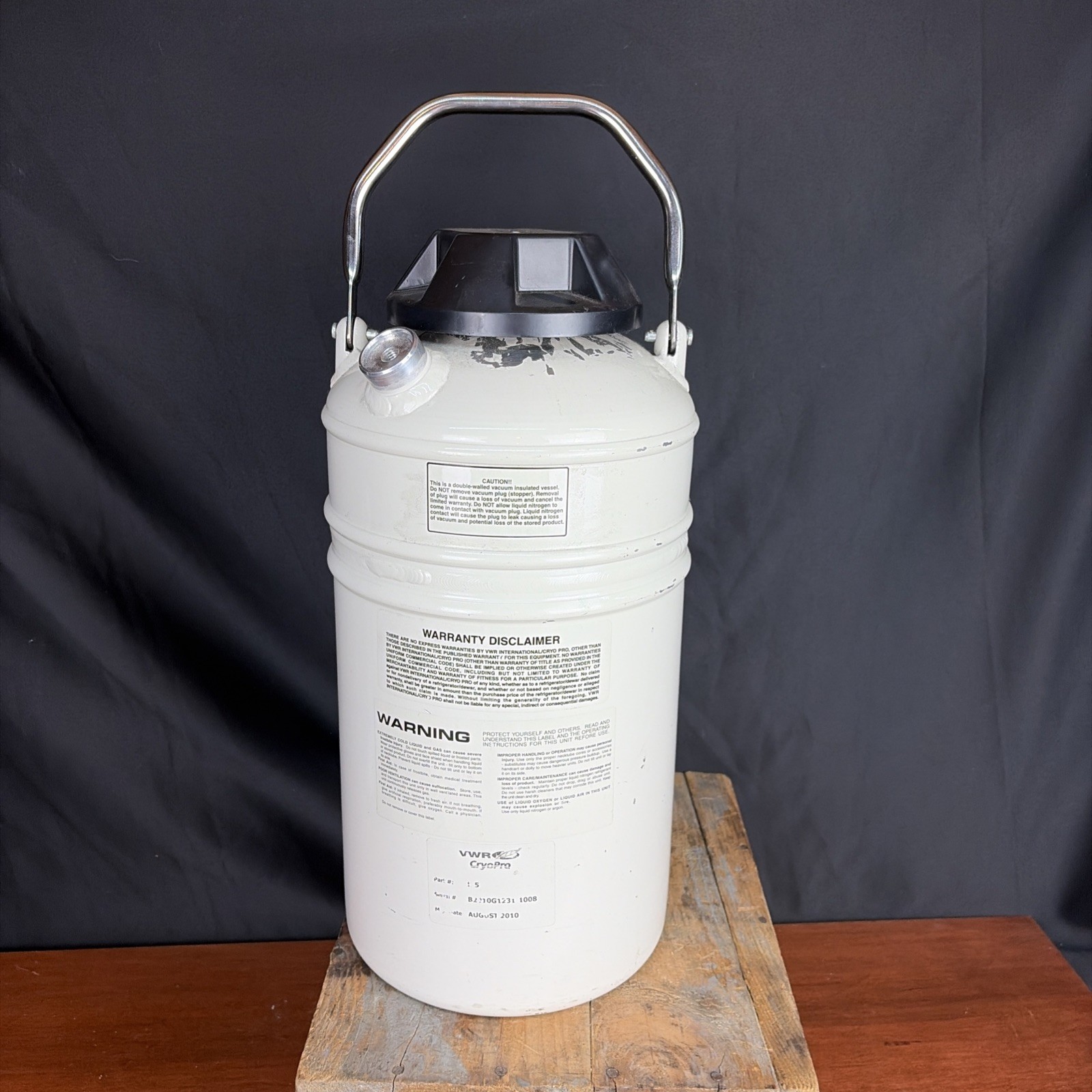VWR CryoPro Liquid Nitrogen Dewar L-5