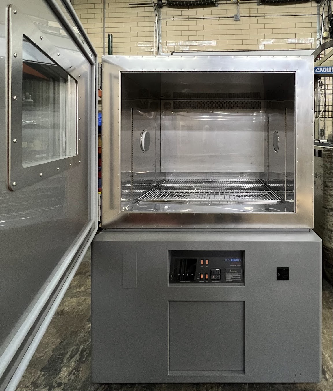 TestEquity 1027C Environmental Chamber (-73C To +175C), 50652