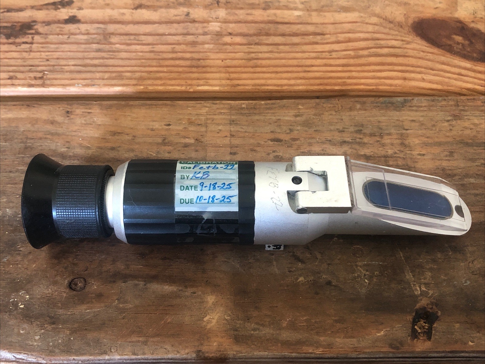 Laxco Analog Clinical Handheld Refractometer 0-32 Brix @ 20°C