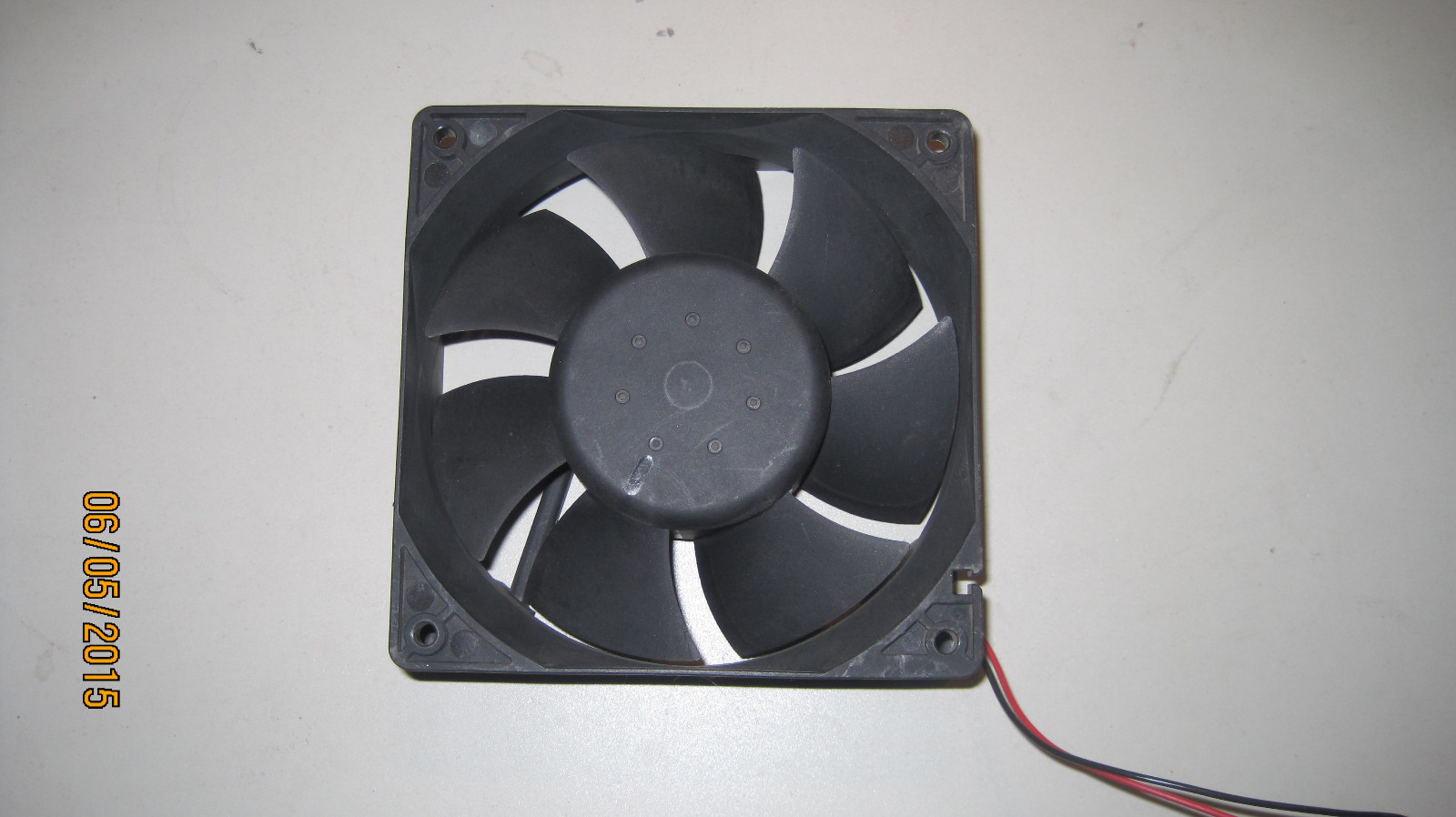 ETRI 235DZ 235DZ2LP 11200 24V DC 12W 2 Wire Cooling Fan Lot H440
