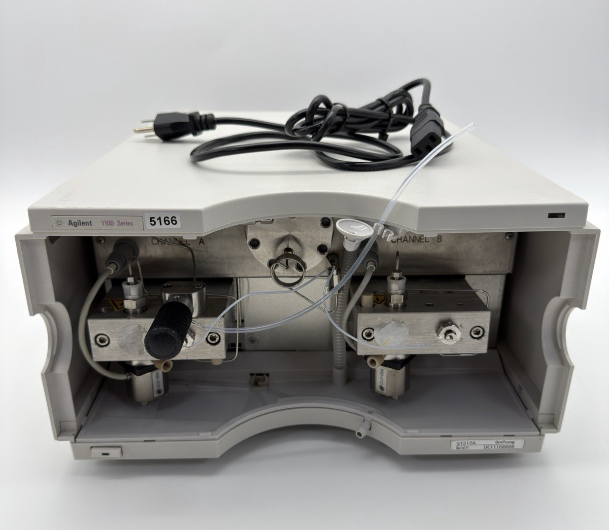 HP Agilent 1100 G1312A Binary Pump HPLC Chromatography – Powers On / Tested