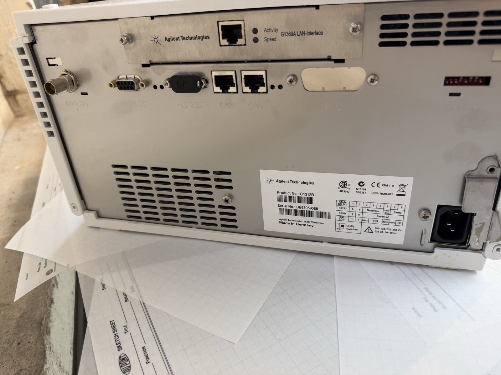 Agilent 1200 G1312B Binary Pump SL HPLC S/N DE63059088 — Powers On, Pumps Water
