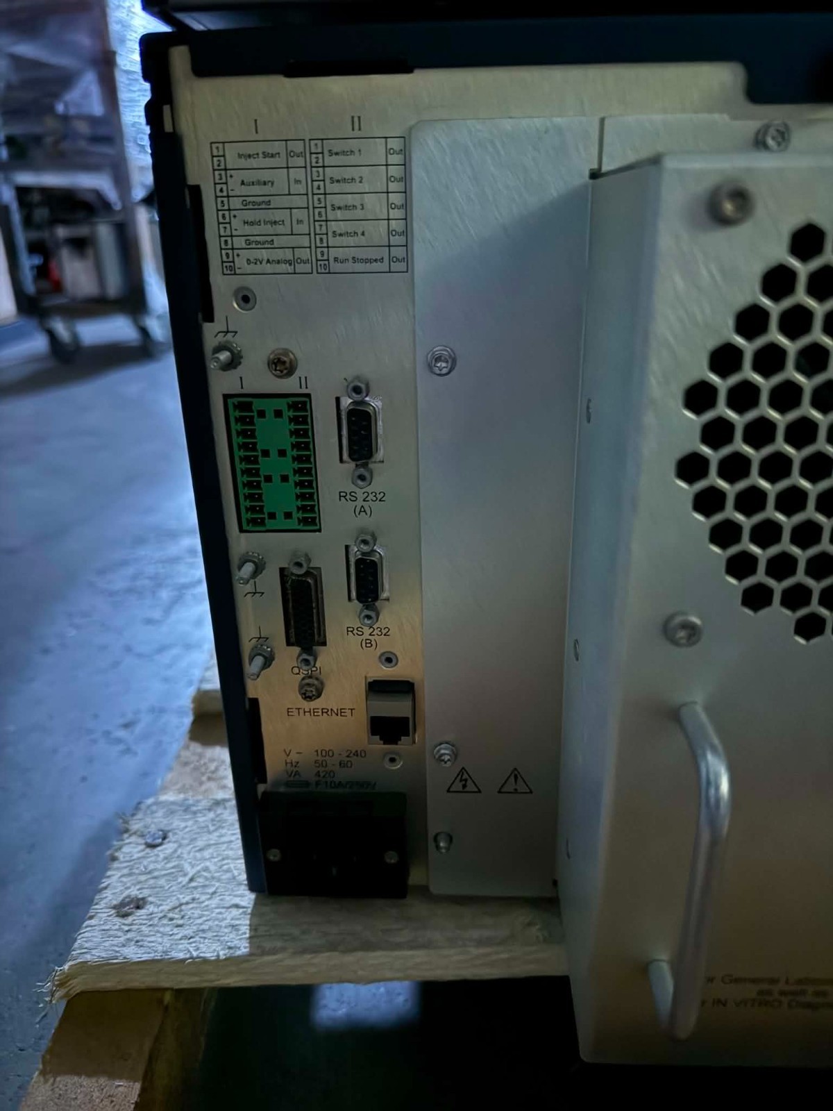 Waters Acquity UPLC SQD MS Mass Spectrometer PDA Detector UPM UPS Binary Solvent