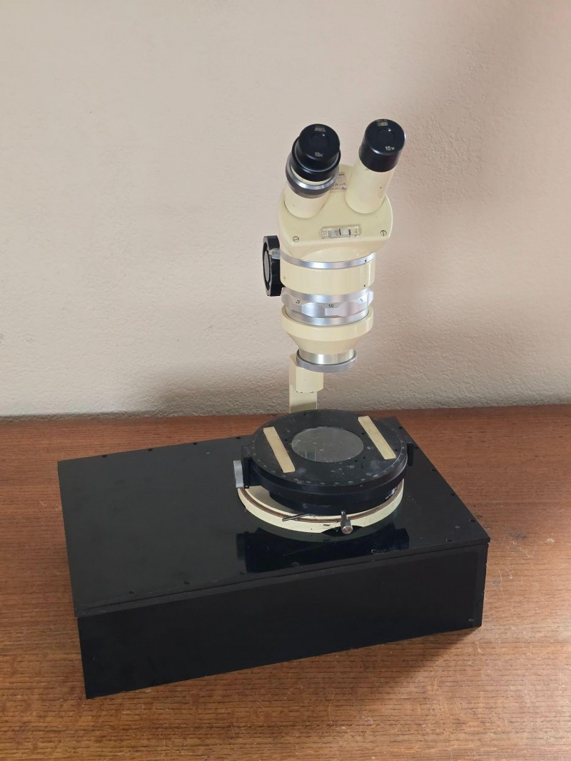 Wild Heerbrugg M5 Stereo Microscope w/ 360° Rotating Measurement Stage UW