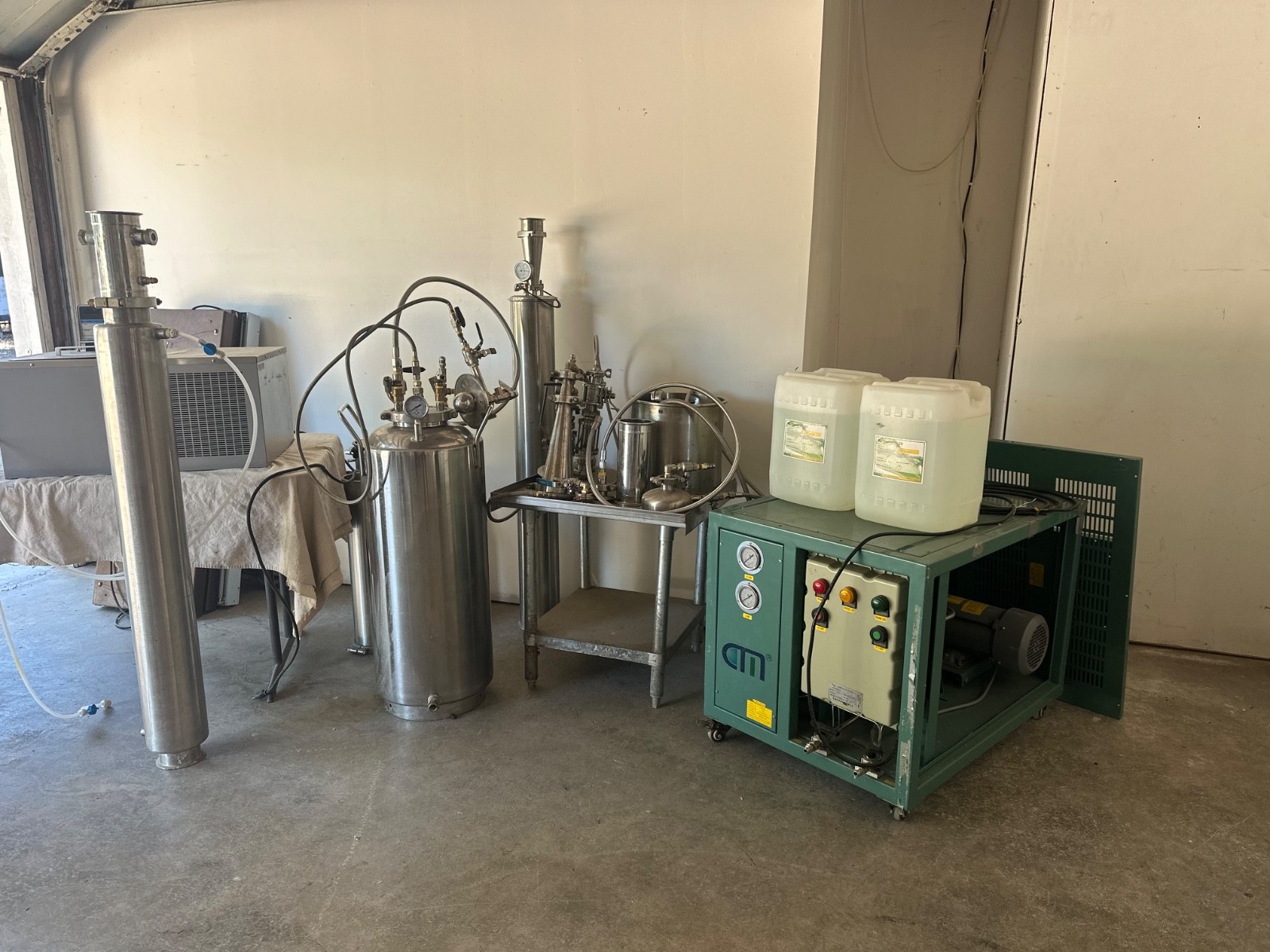 Stainless Steel Closed Loop Extractor Setup – Includes CME Pump & Chiller