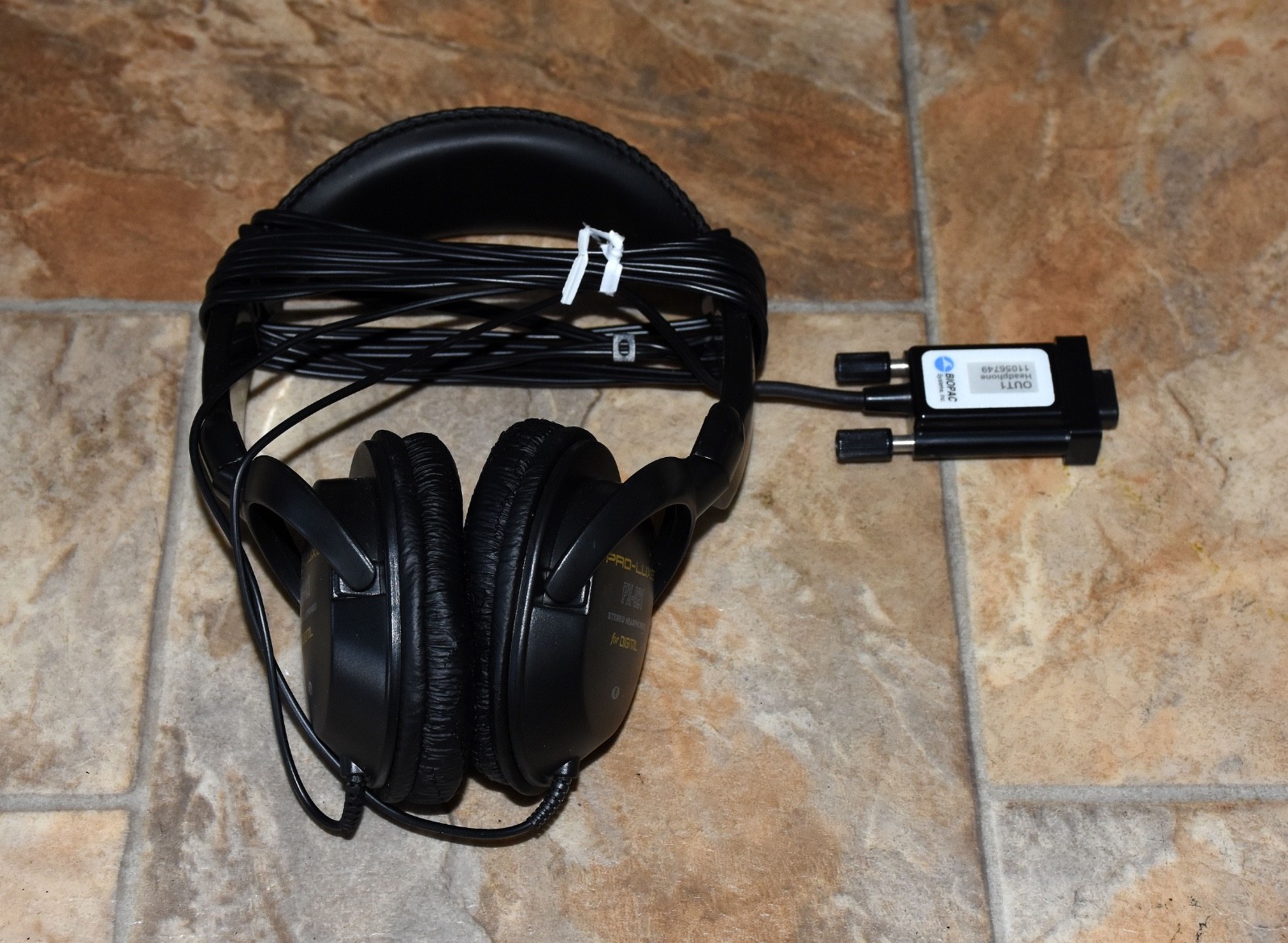 Lot of 4 BIOPAC OUT1 Headphones BSL MP3X Analog Out Pro-Luxe PX-921 Tested Works