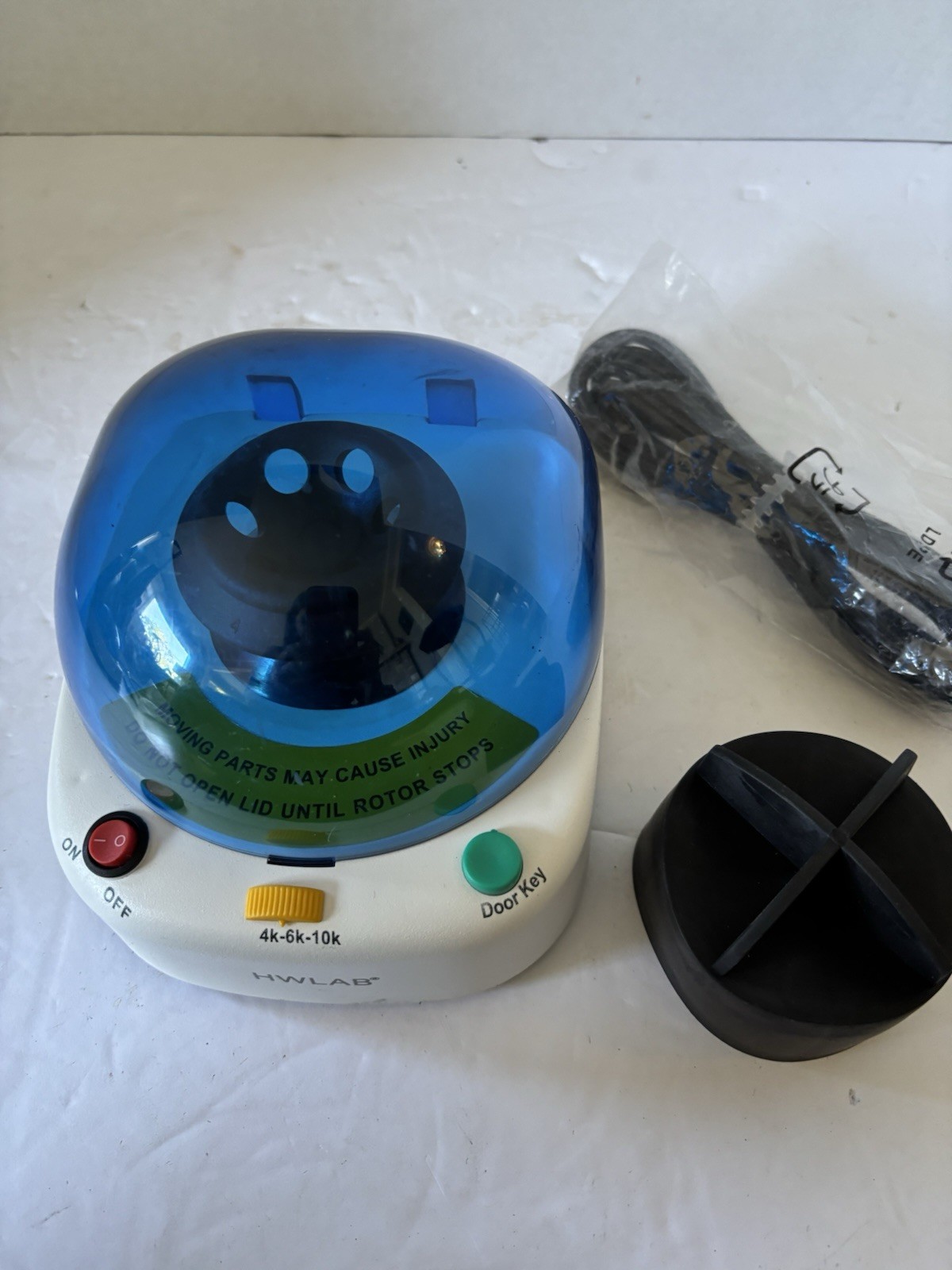 HWLAB Mini Centrifuge Input 100-240V 50/60 Hz NEW Unused