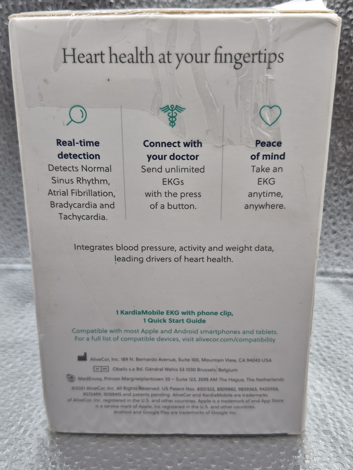 AliveCor KardiaMobile Mobile Single Lead EKG Heart Monitor Damaged Box
