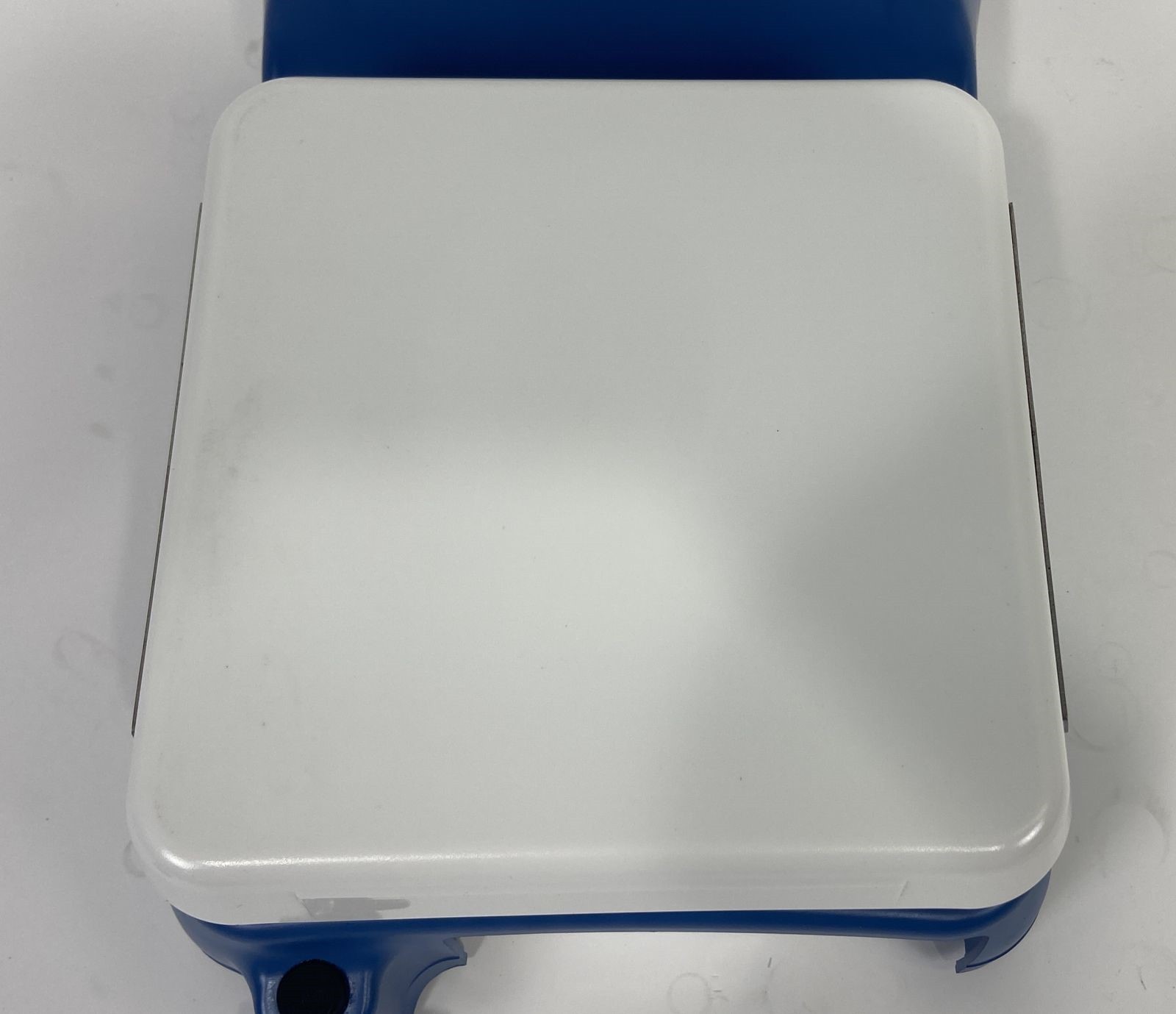 VWR 76447-044 7×7″ Ceramic Lab Hotplate Stirrer 500°C 60-1600 RPM