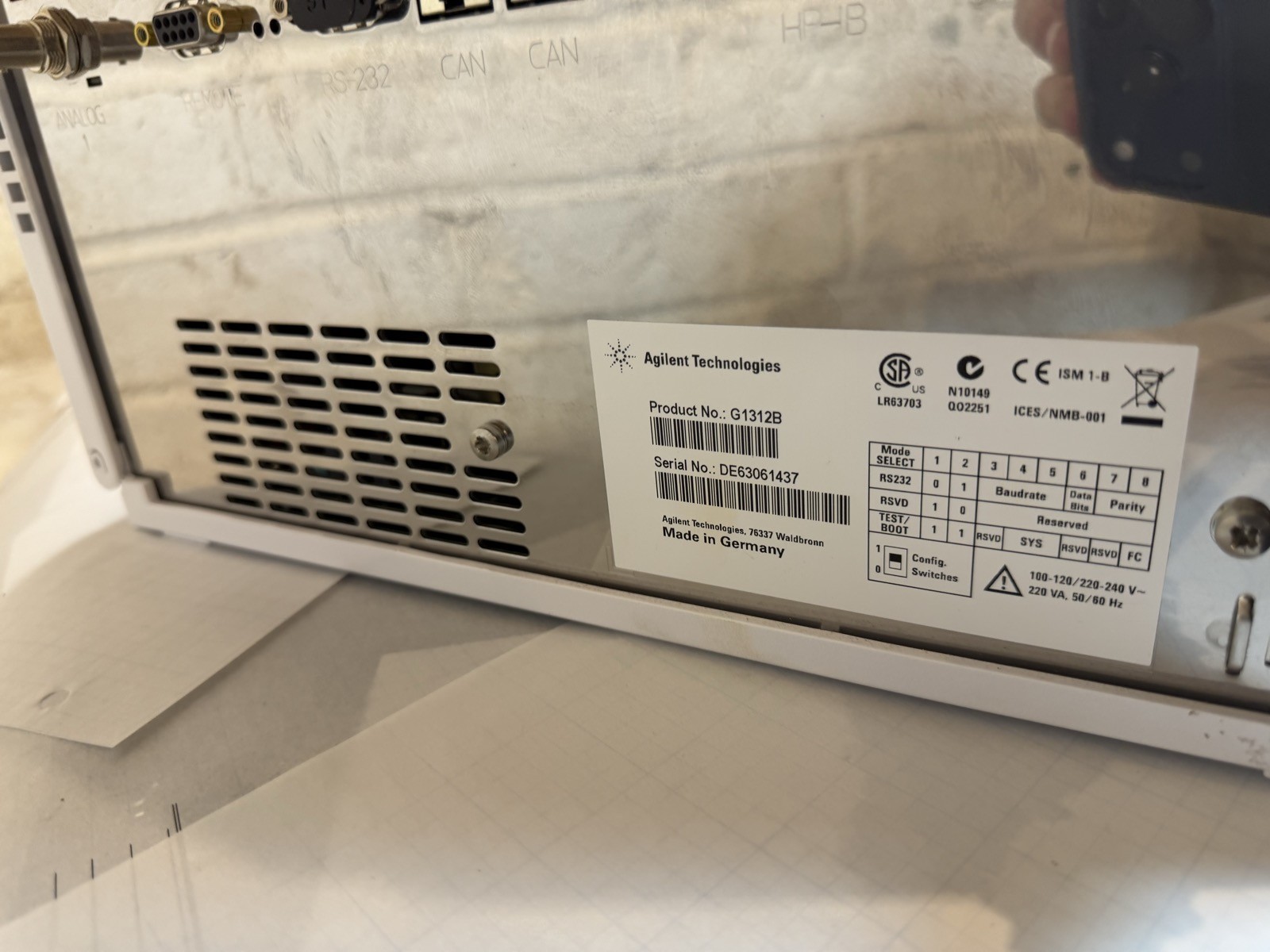Agilent 1200 G1312B Binary Pump SL HPLC S/N DE63061437 — Powers On, Pumps Water
