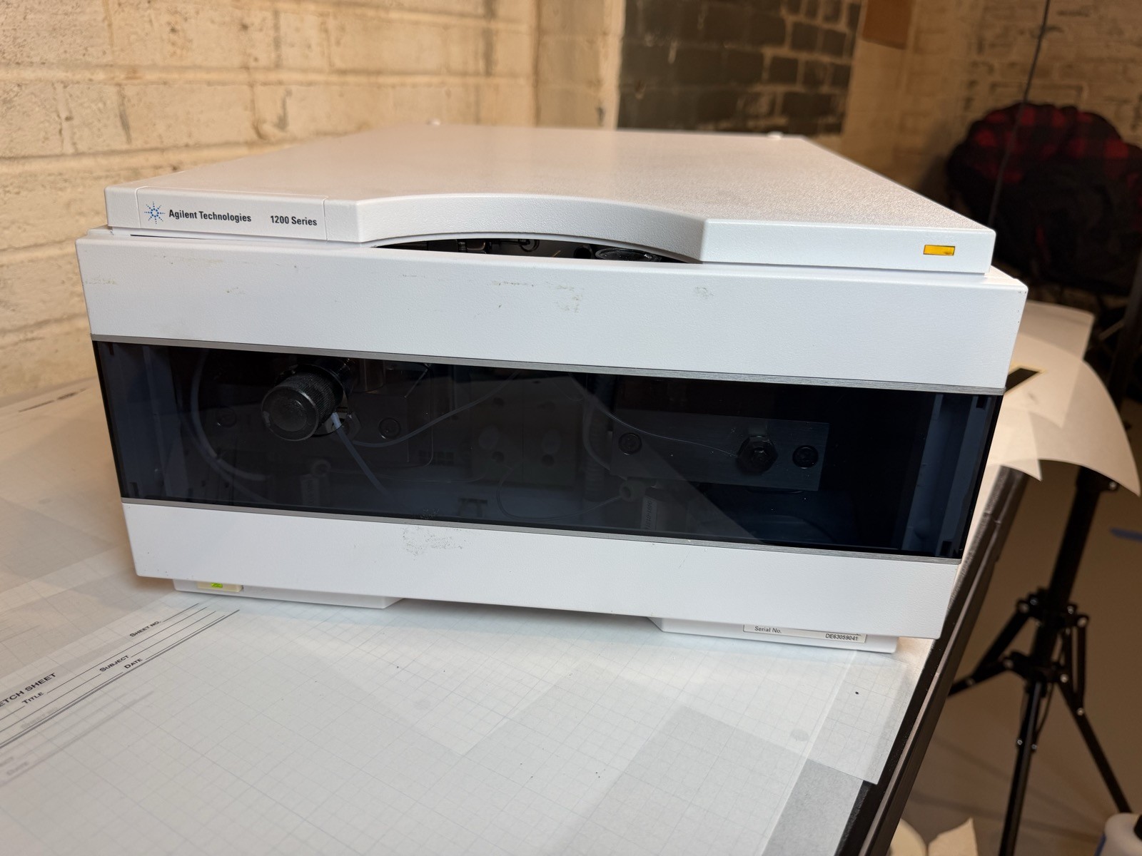 Agilent 1200 G1312A Binary Pump HPLC S/N DE63059041 — Powers On, Pumps Water