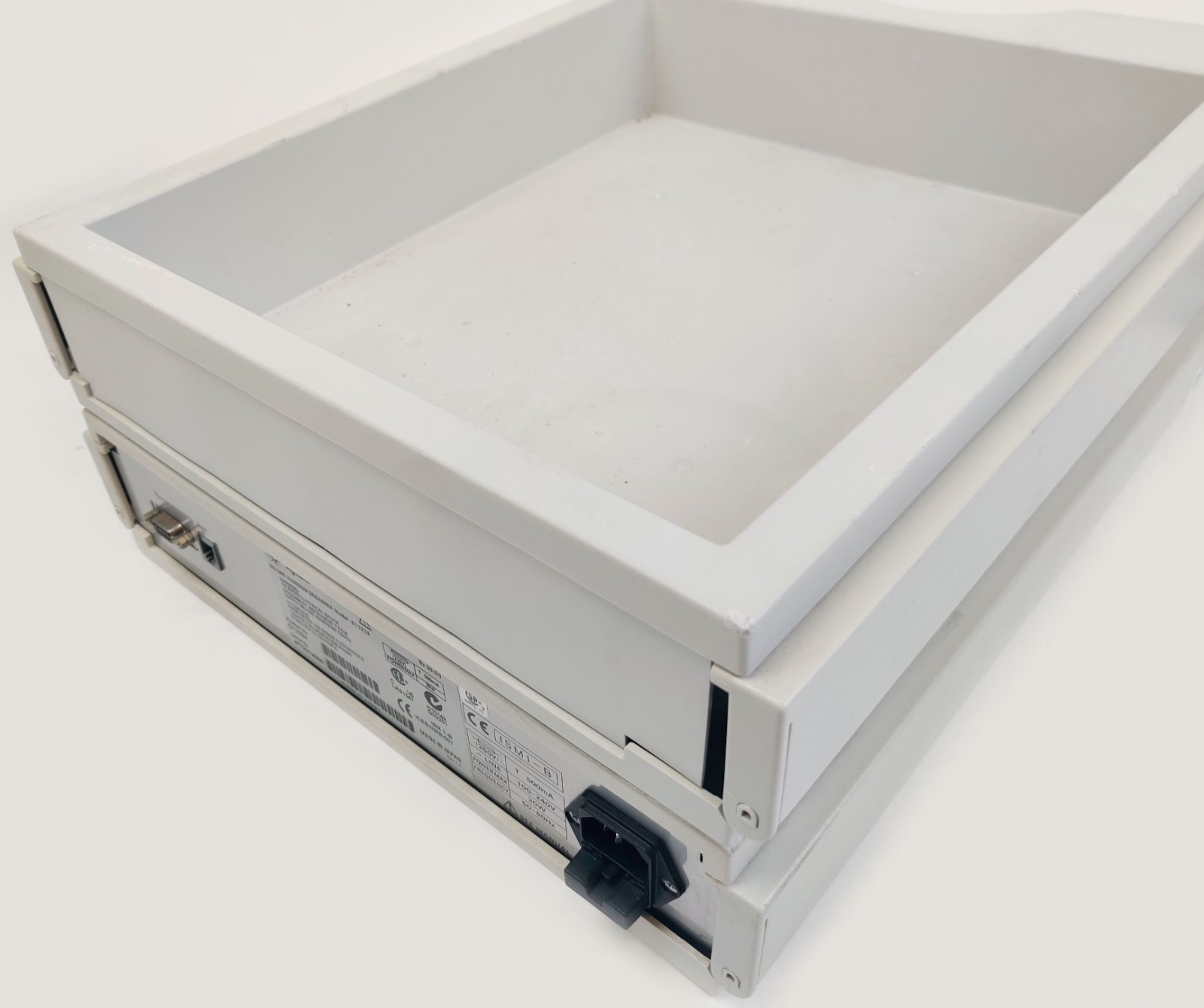 Agilent G1322A On-Line Vacuum Degasser 4-CH w Lid & Tray 1100 HPLC